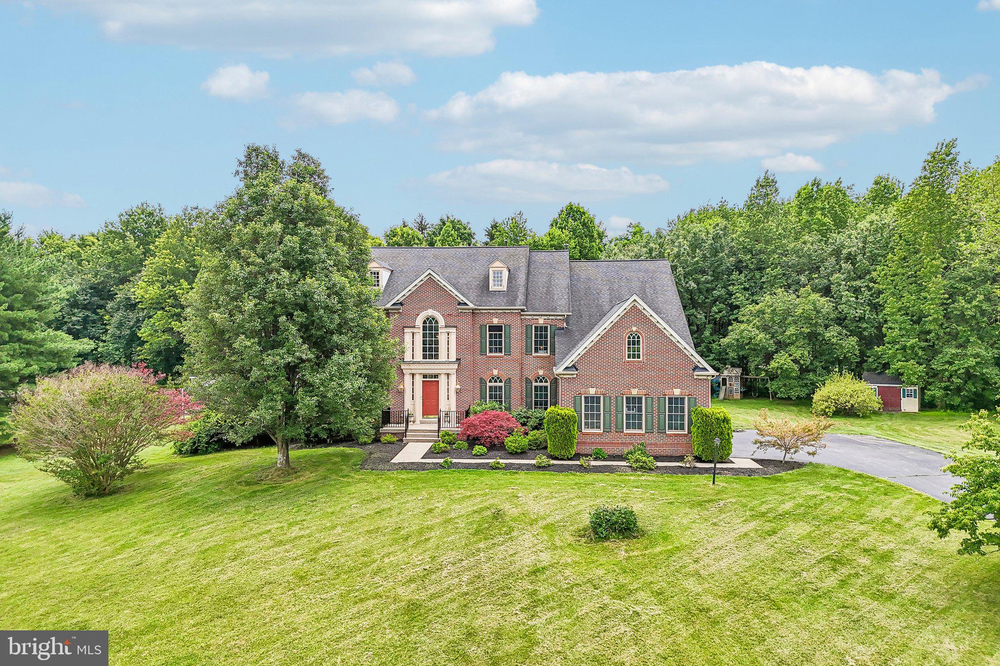WARD FARM ESTATES - Residential