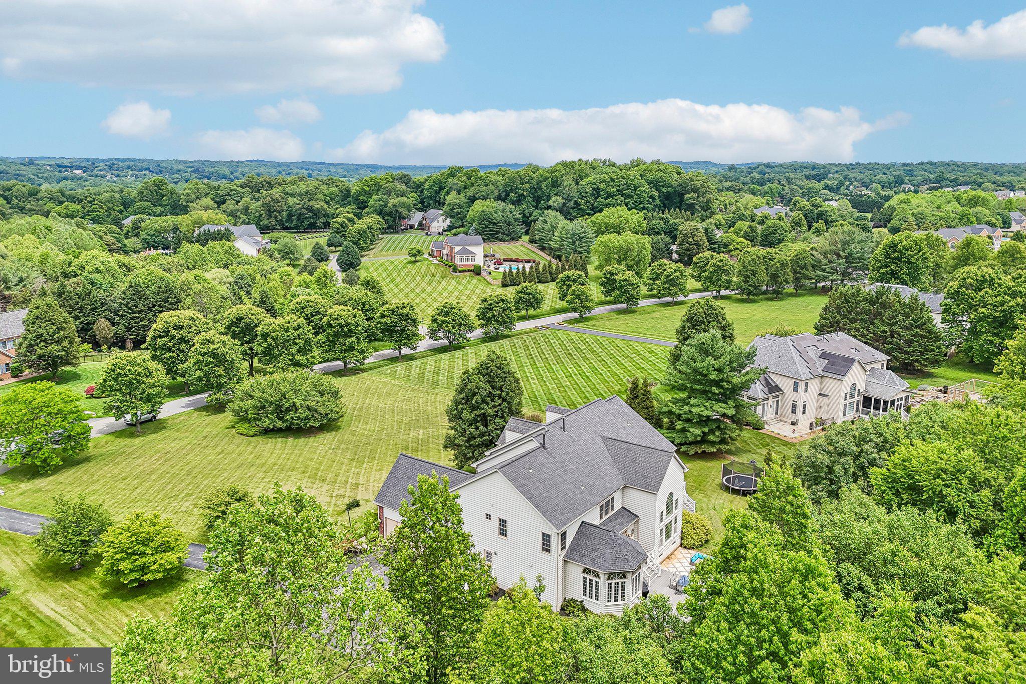 WARD FARM ESTATES - Residential