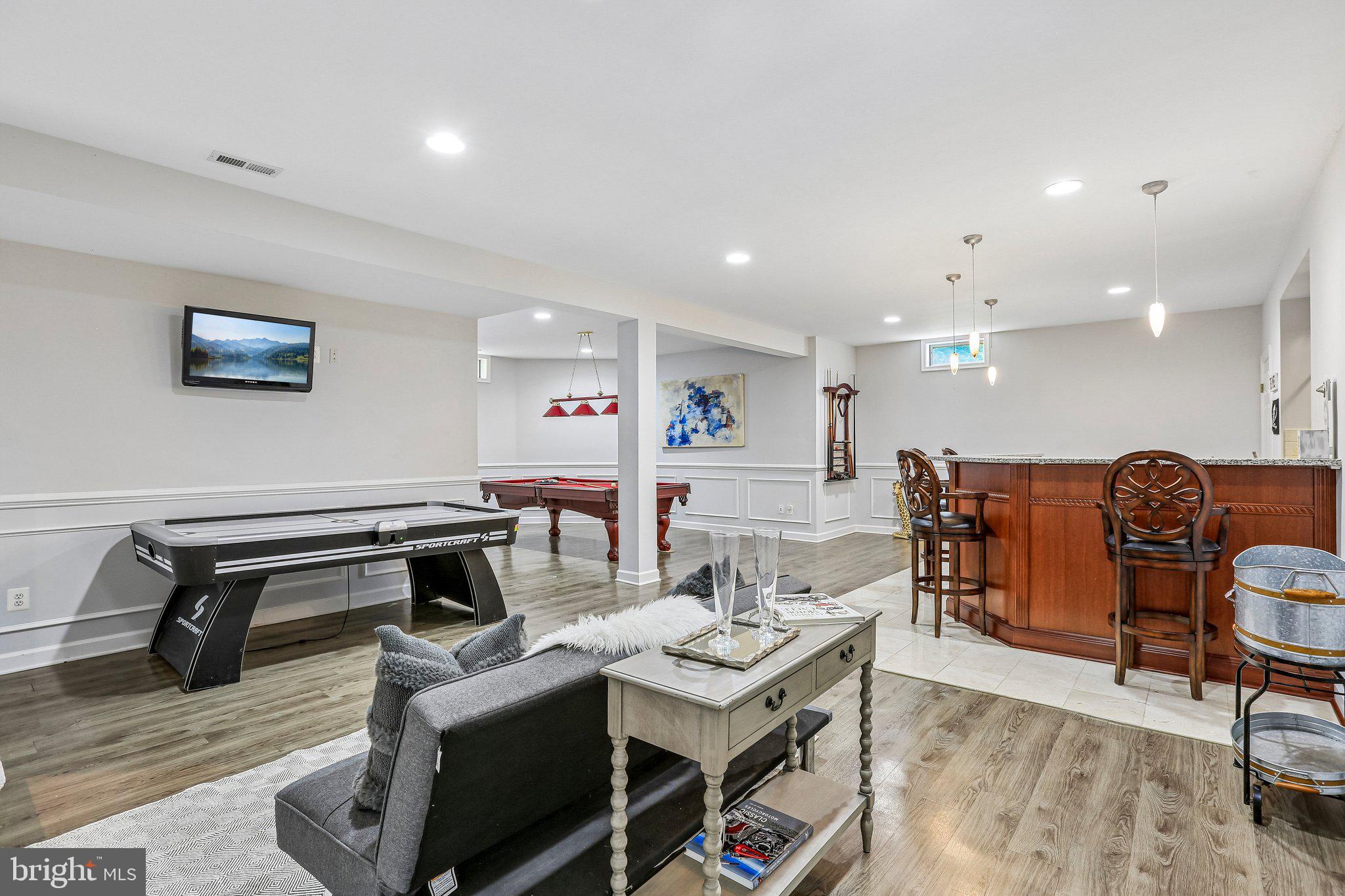 WARD FARM ESTATES - Residential