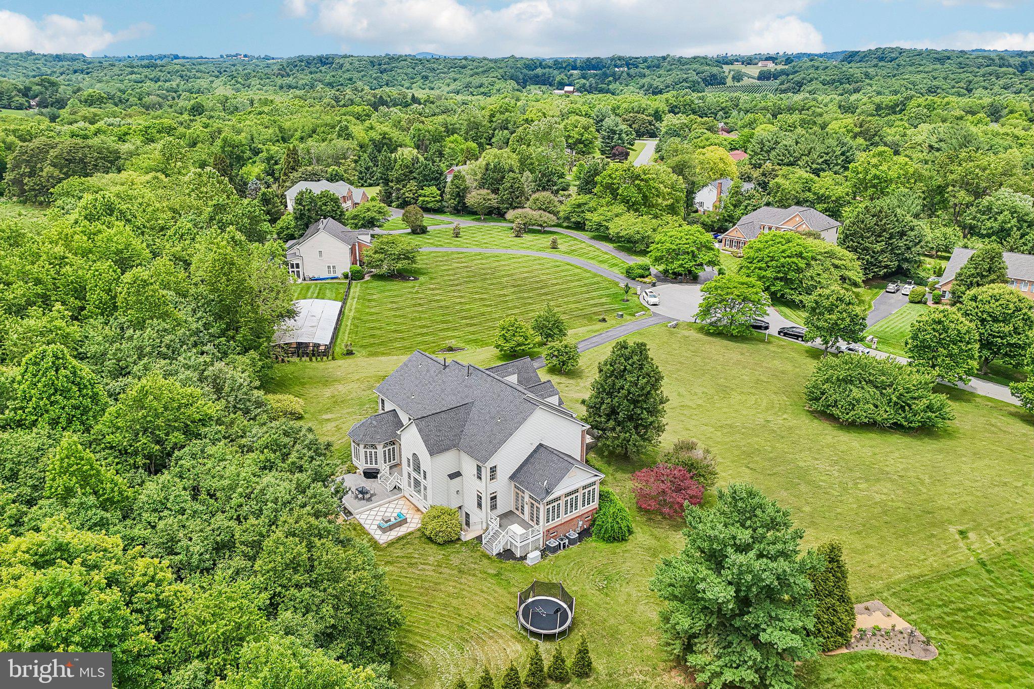 WARD FARM ESTATES - Residential