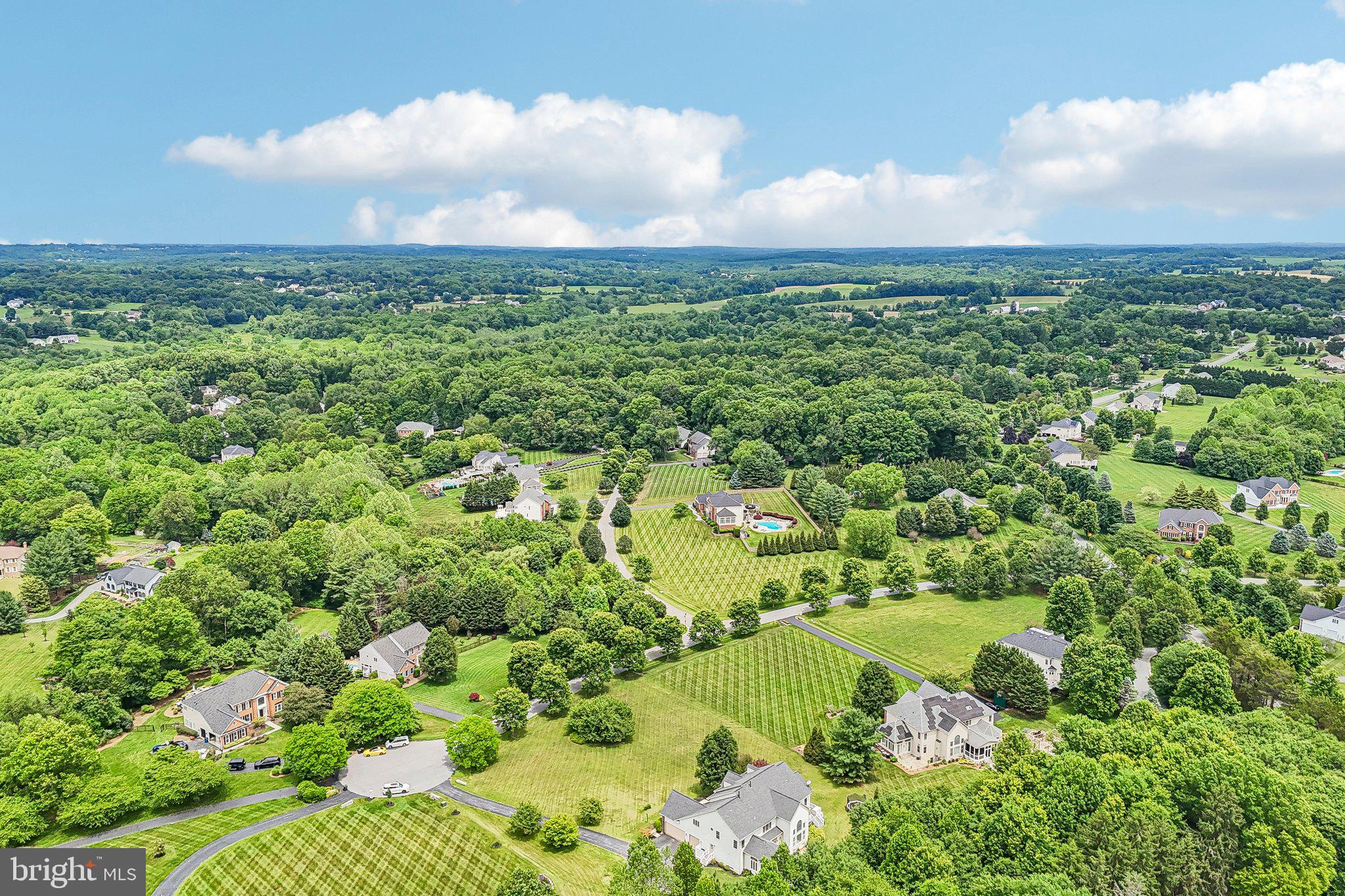 WARD FARM ESTATES - Residential