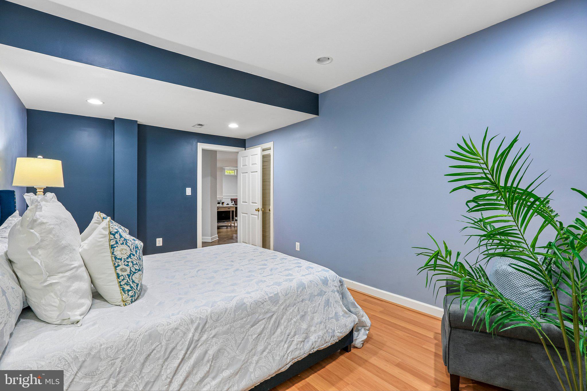 WARD FARM ESTATES - Residential