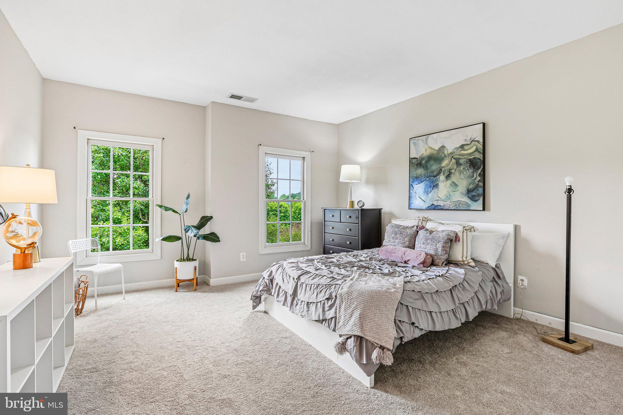 WARD FARM ESTATES - Residential