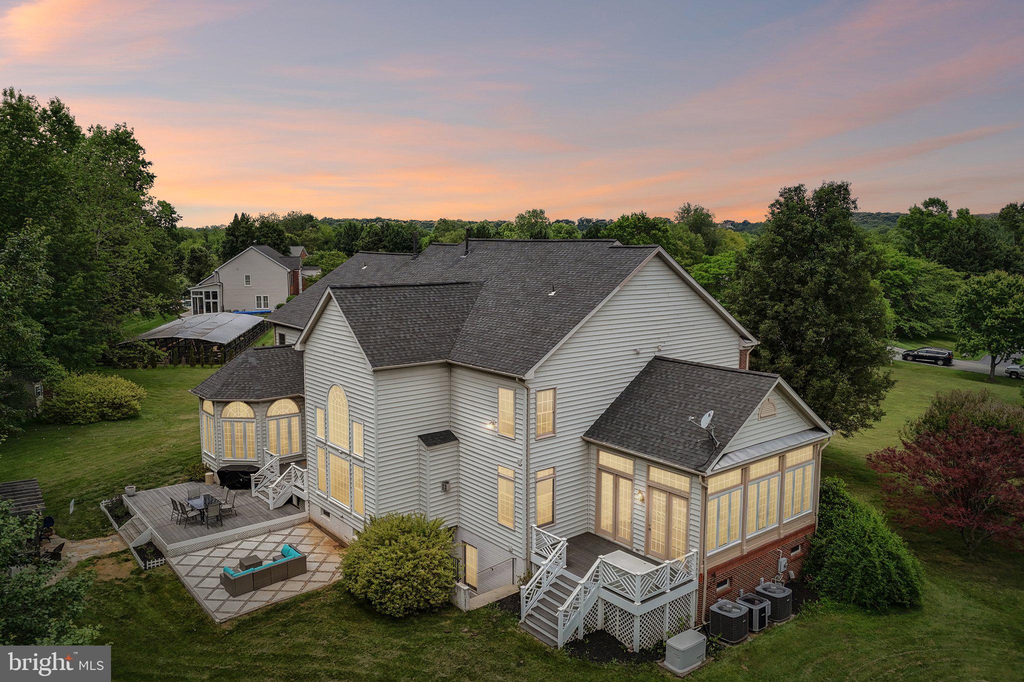 WARD FARM ESTATES - Residential