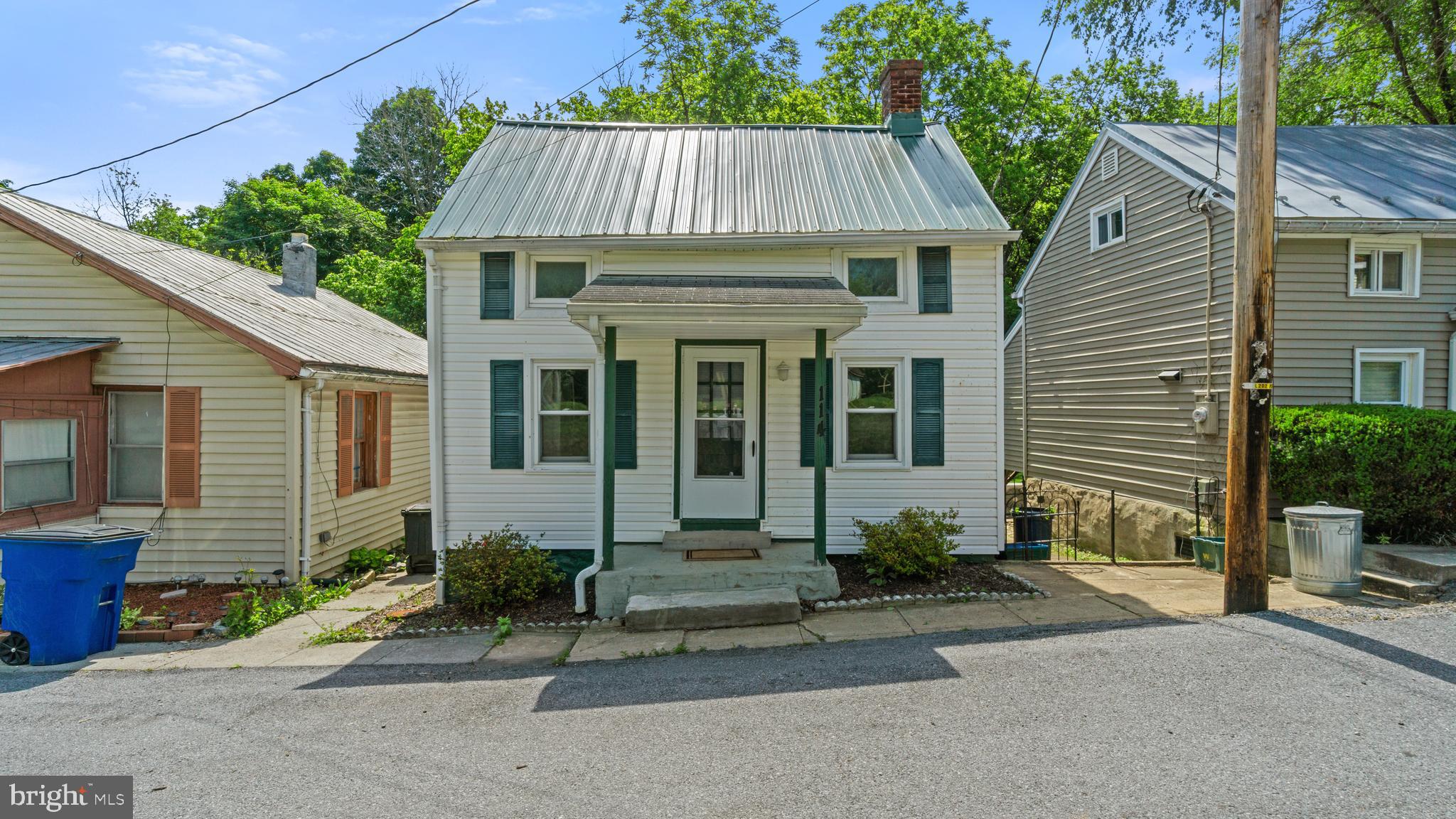 Enjoy the convenience of walking to historic downtown Shepherdstown and Shepherd University from this charming, move-in-ready home. Thoughtfully updated in 2018, the property offers modern comfort while maintaining its character. Major improvements include a standing seam metal roof (October 2022), hot water heater (2022), new front and side storm doors, and an energy-efficient mini-split system (2023). A wonderful opportunity to own a well-maintained home in one of the area's most desirable locations.