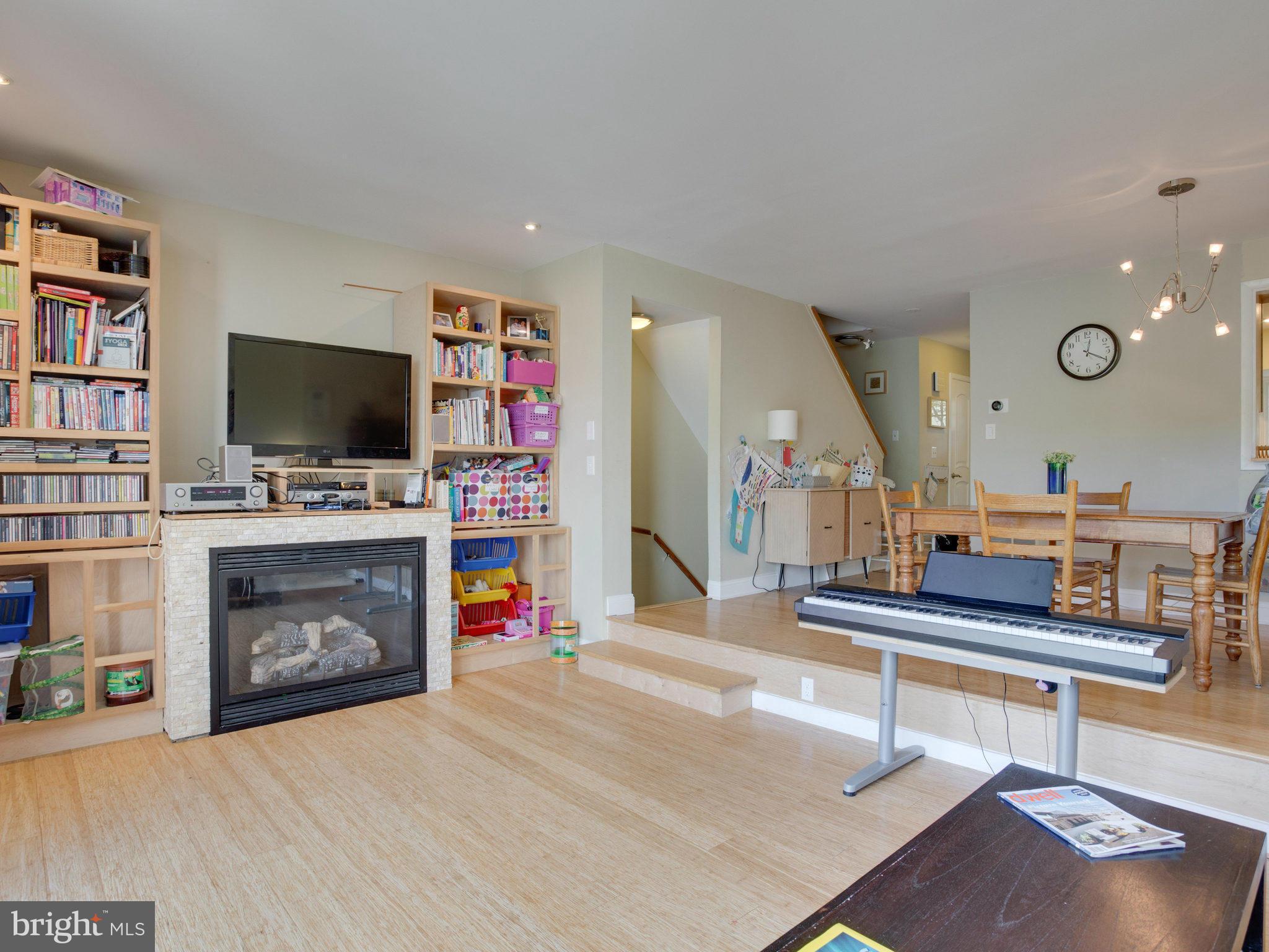 RESTON - Residential Lease