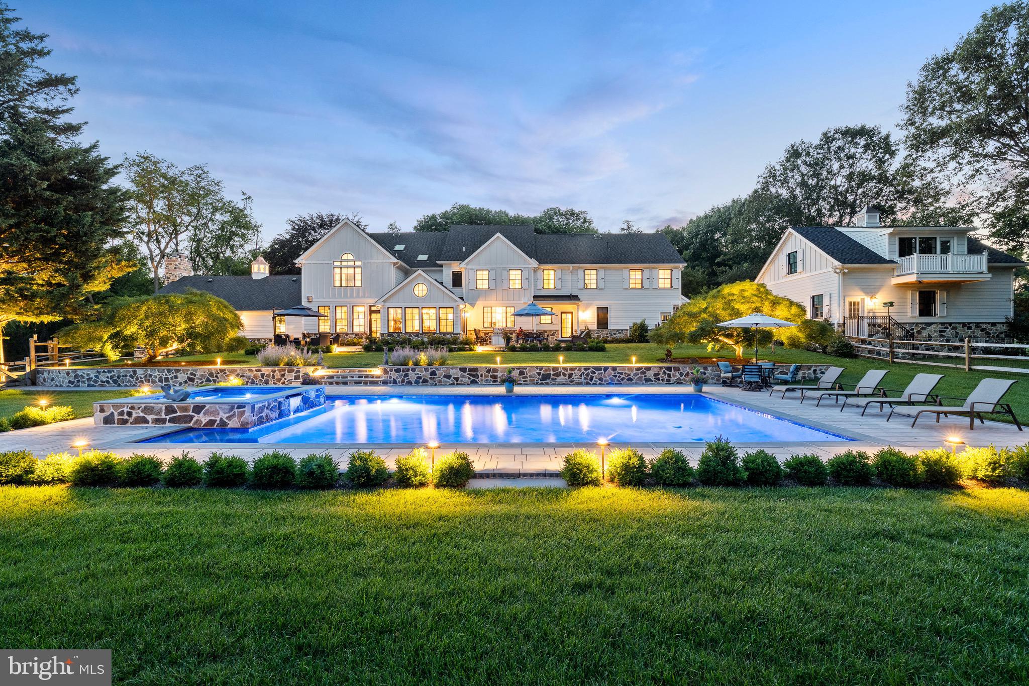 SUGARTOWN - Residential