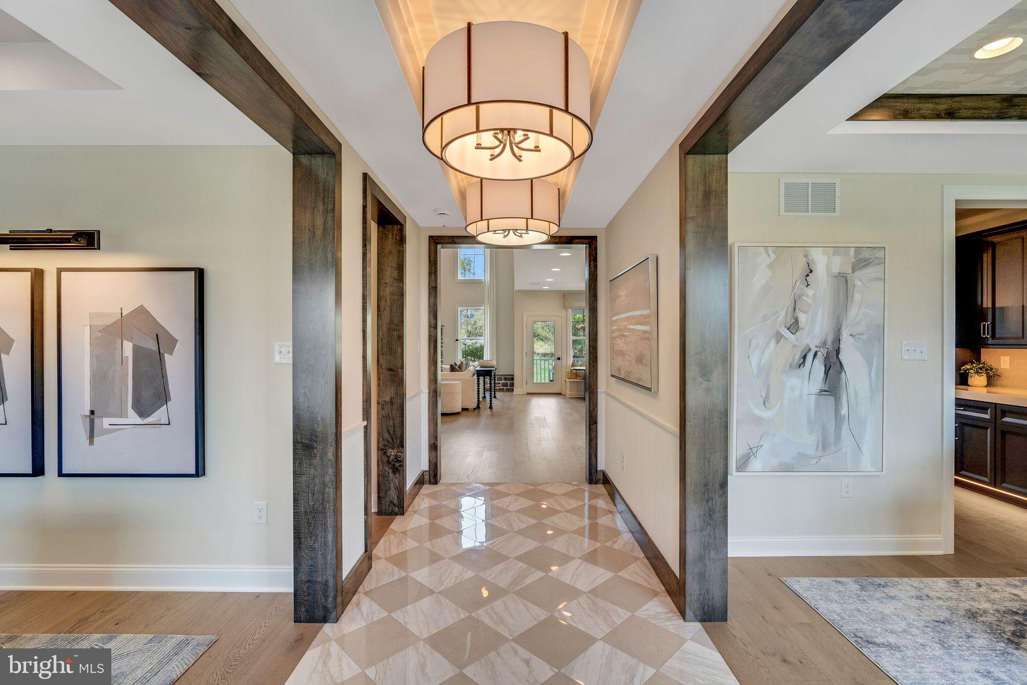 STRAWBERRY HILLS - Residential