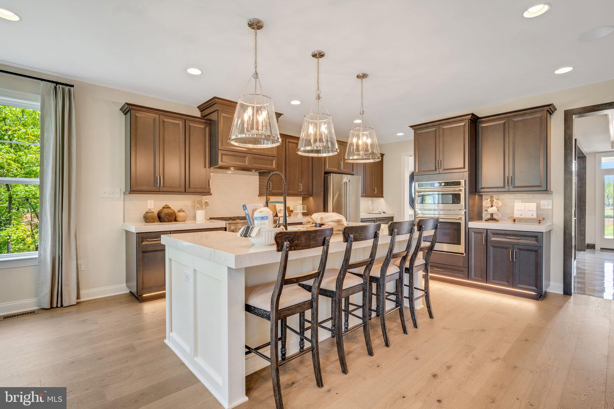 STRAWBERRY HILLS - Residential