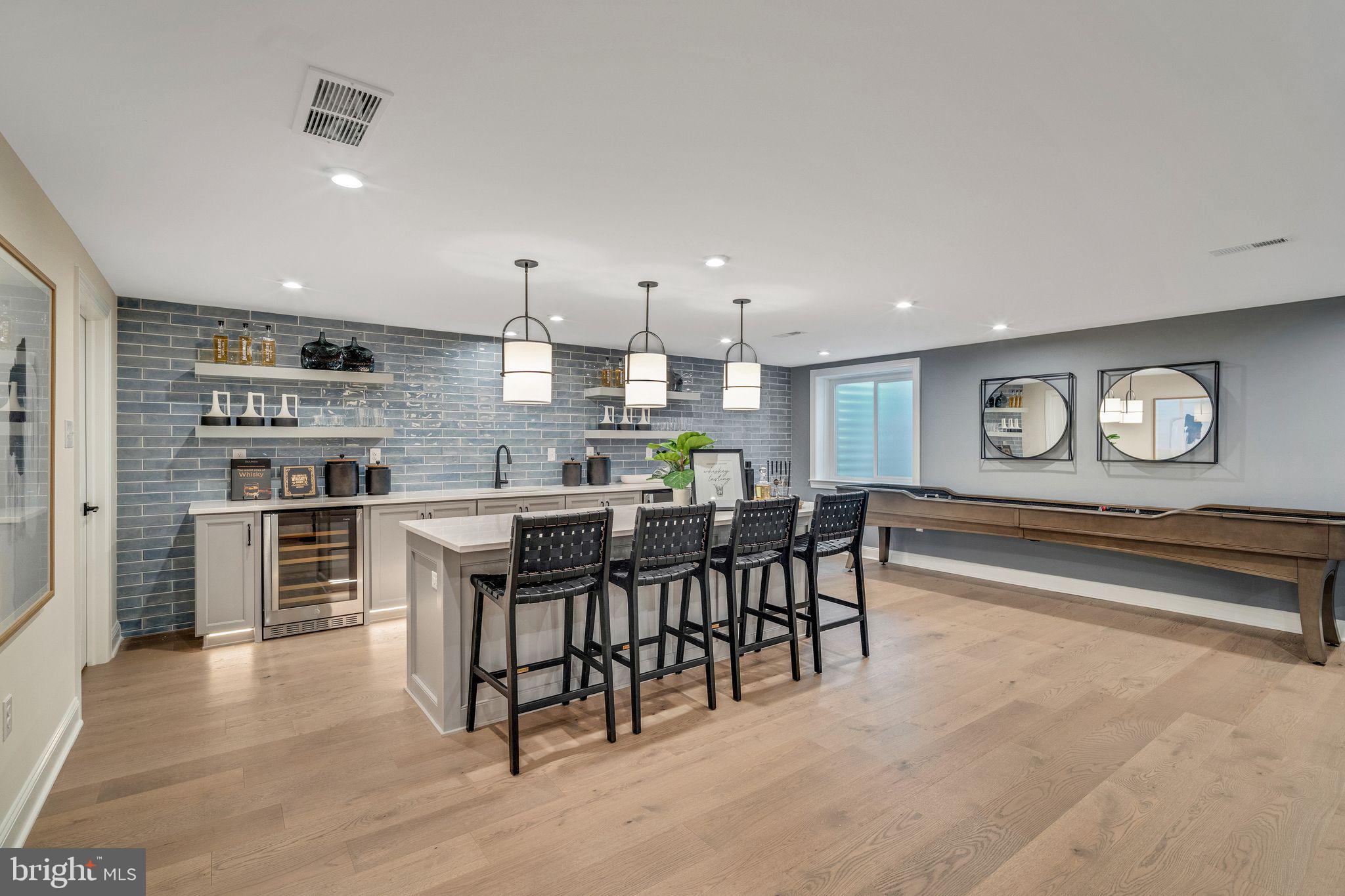 STRAWBERRY HILLS - Residential