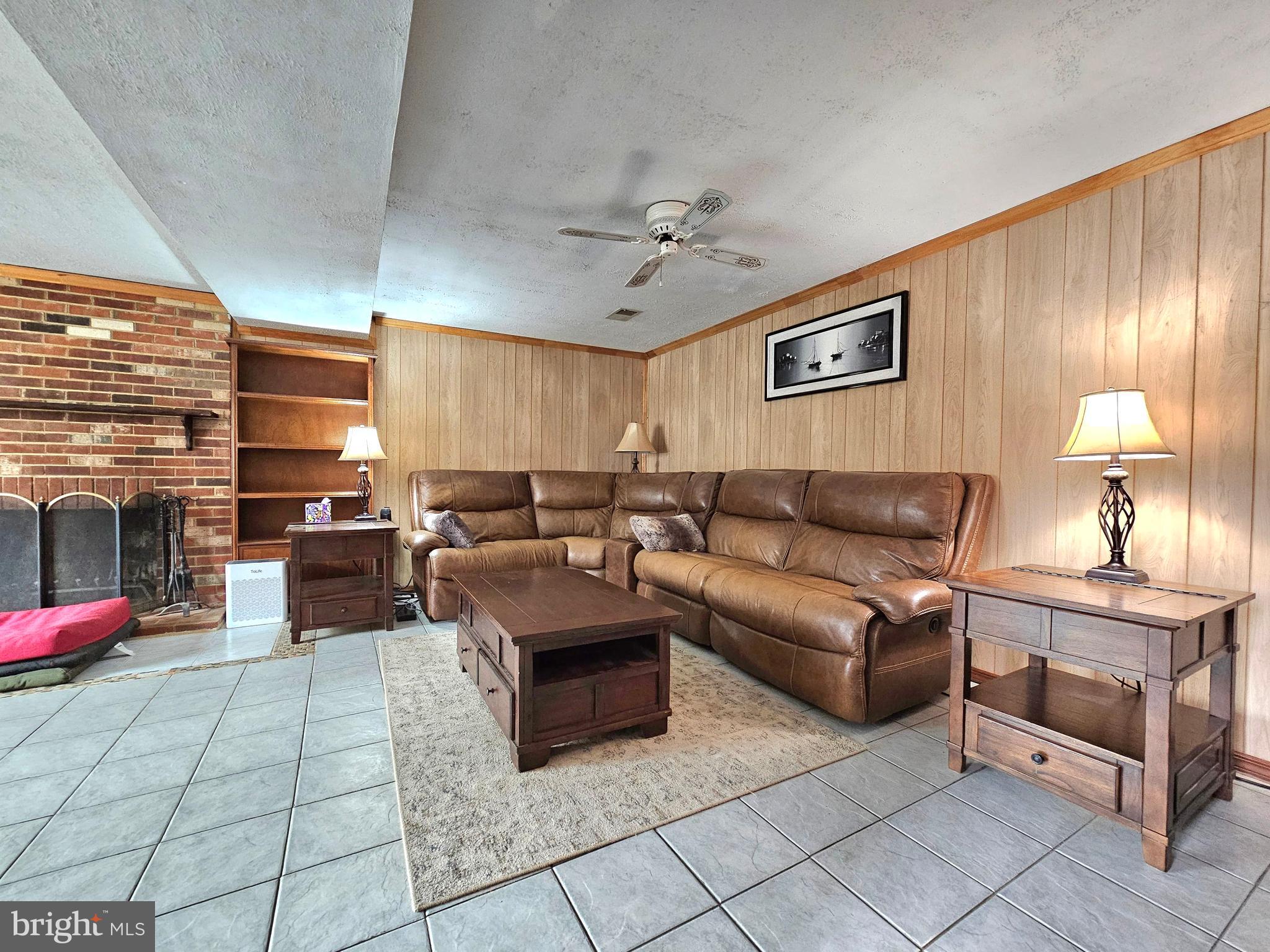 DALE CITY - Residential