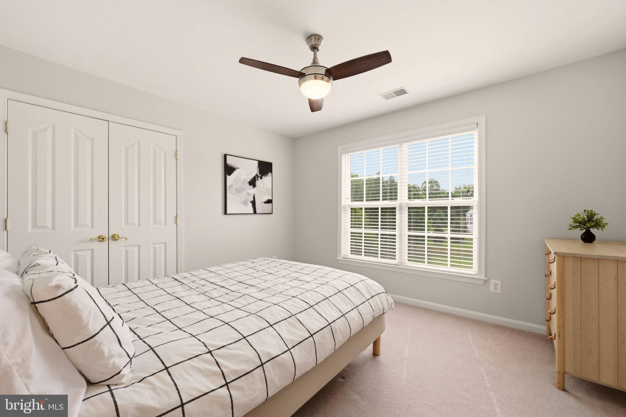HERITAGE FARMS - Residential