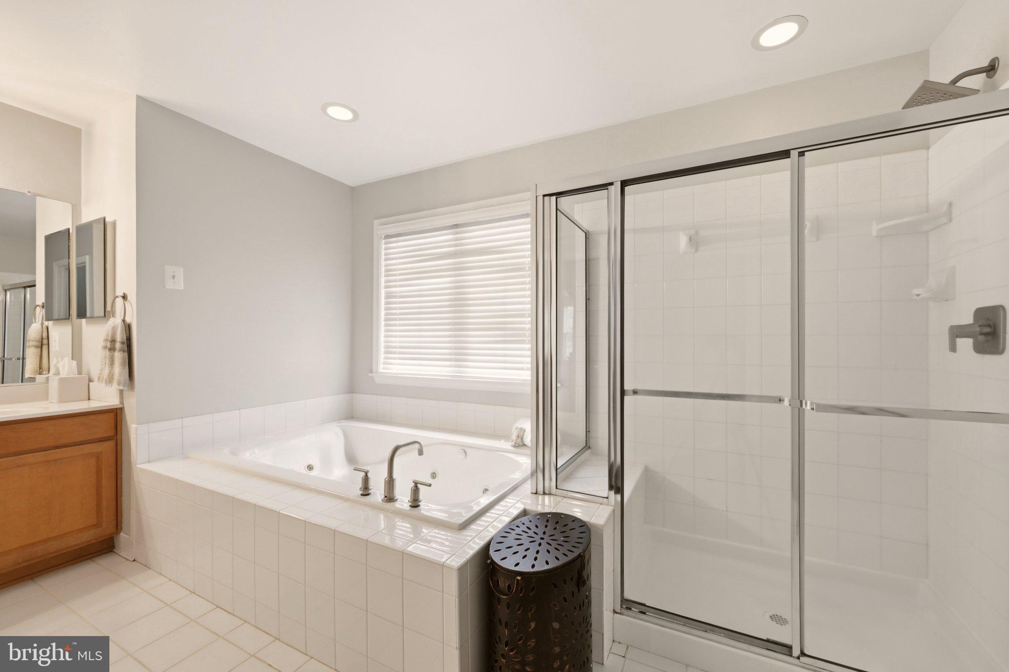 HERITAGE FARMS - Residential