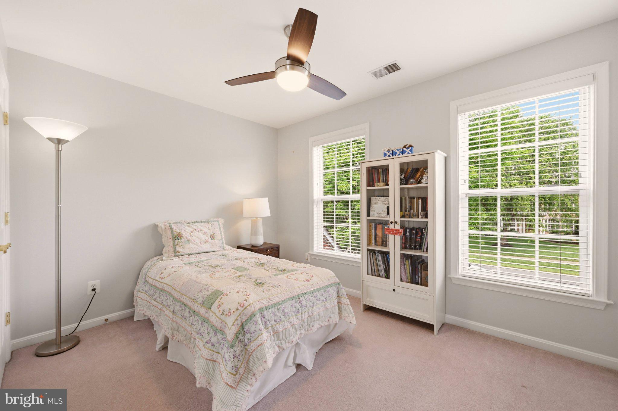 HERITAGE FARMS - Residential