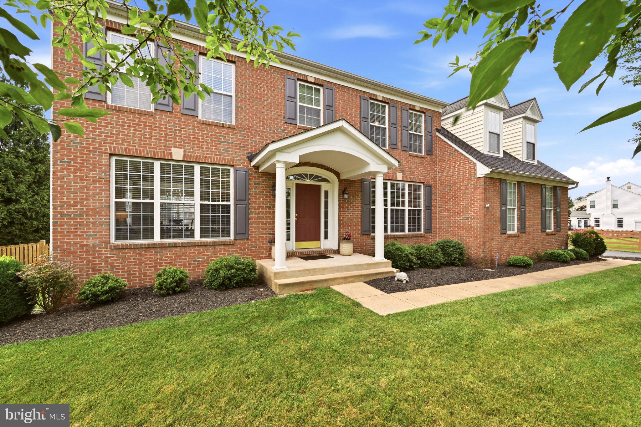 HERITAGE FARMS - Residential