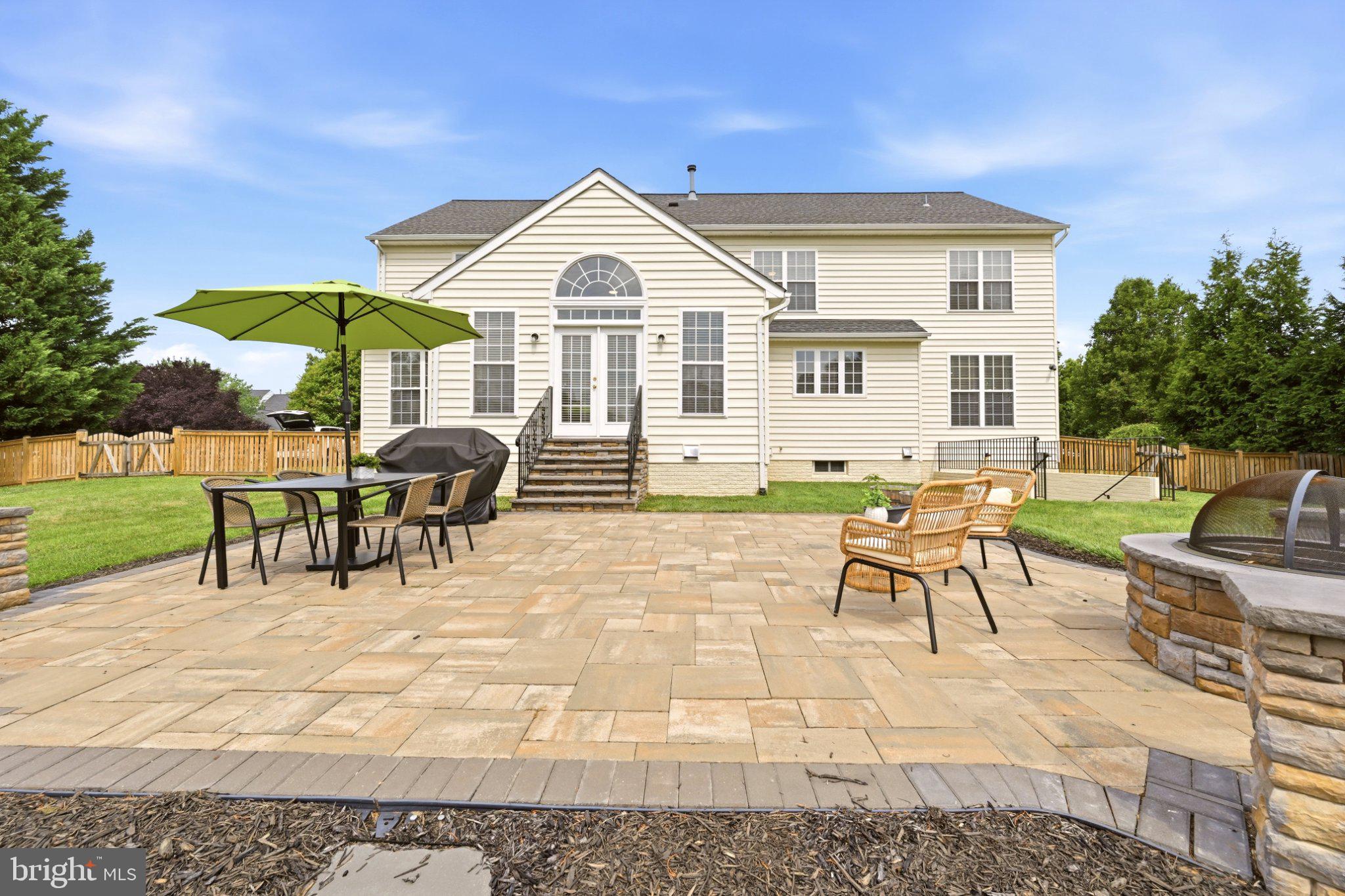 HERITAGE FARMS - Residential