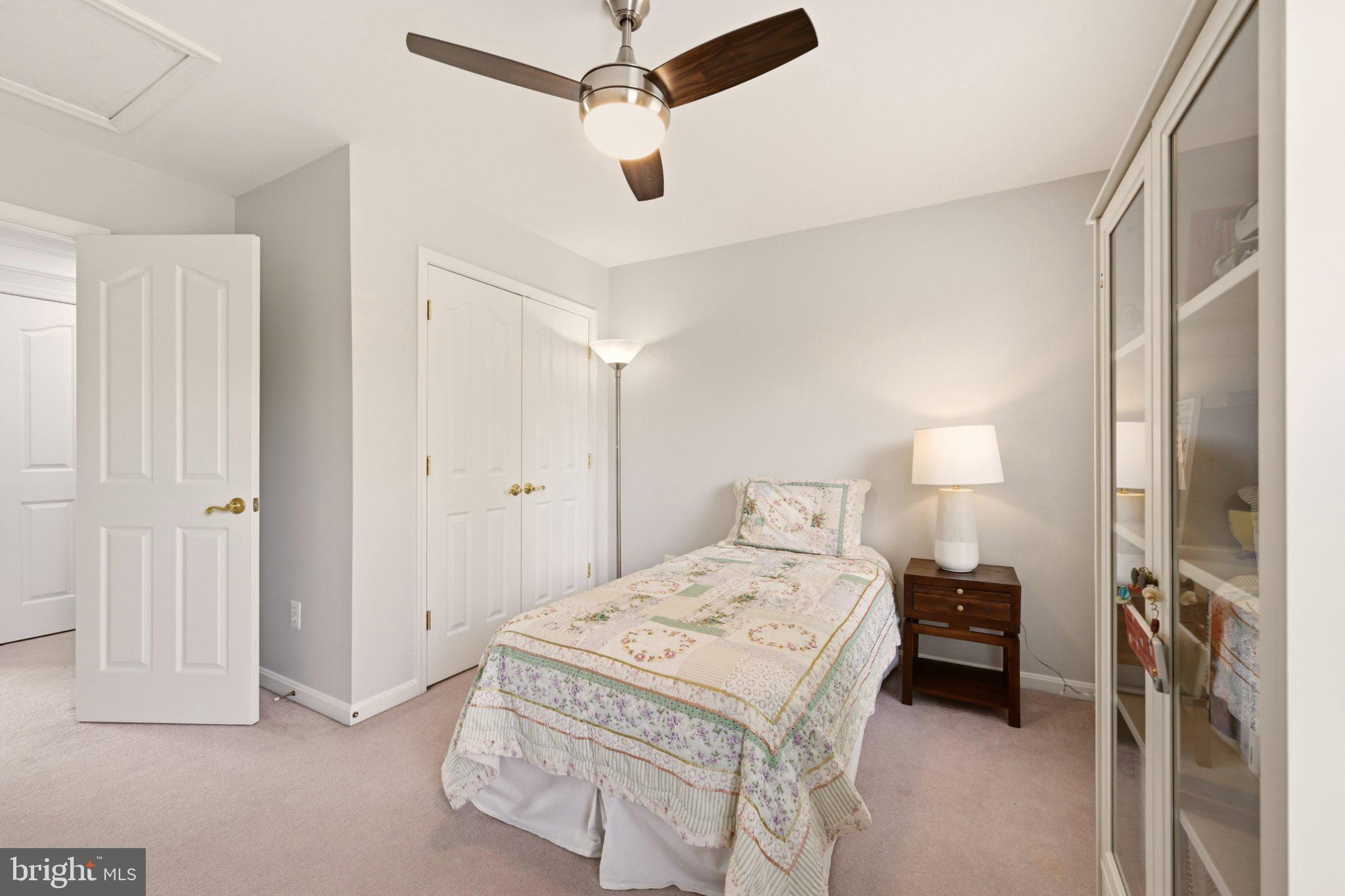 HERITAGE FARMS - Residential