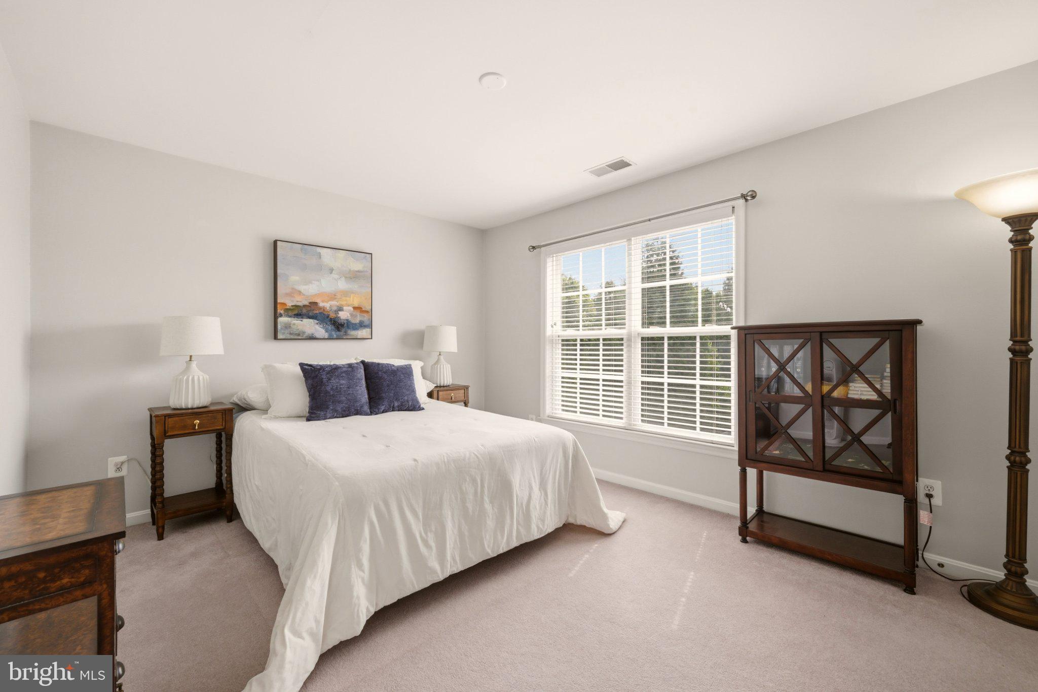 HERITAGE FARMS - Residential