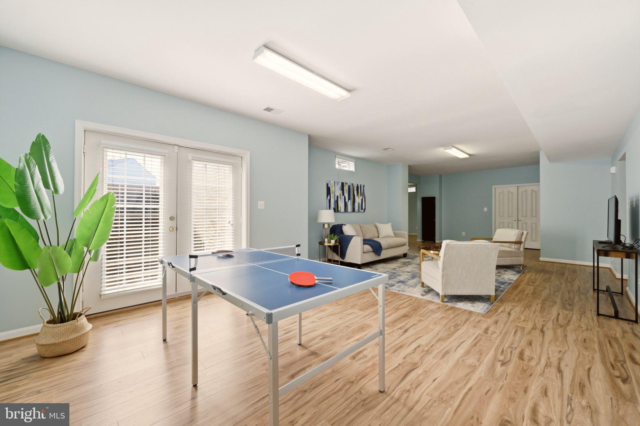 HERITAGE FARMS - Residential