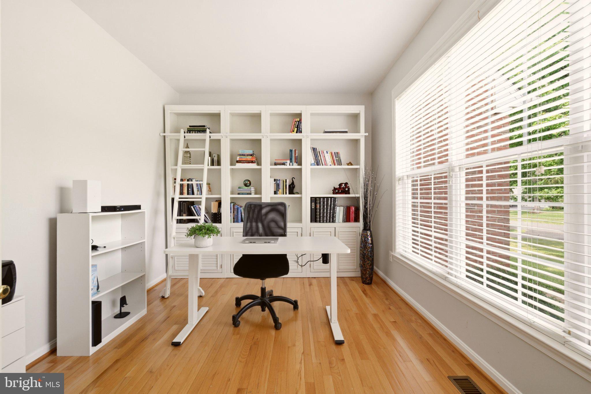 HERITAGE FARMS - Residential