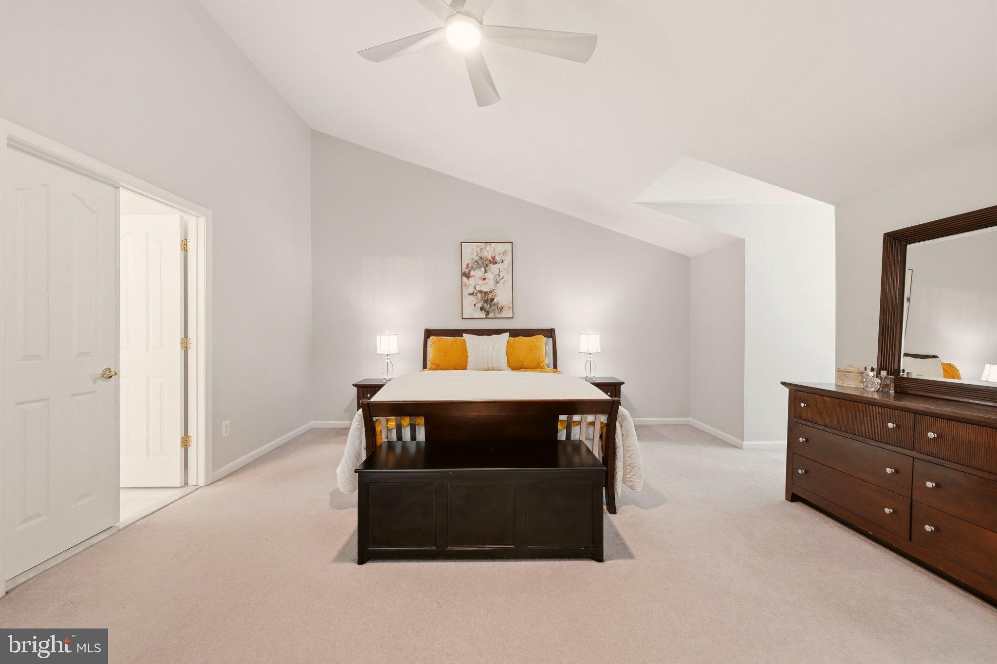 HERITAGE FARMS - Residential