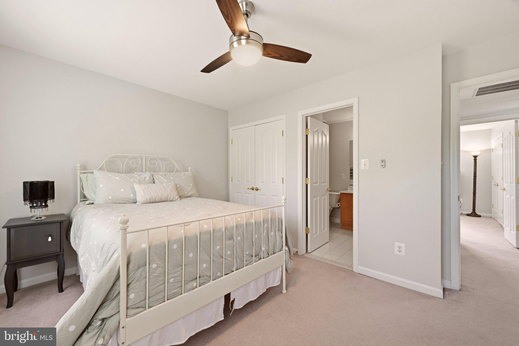 HERITAGE FARMS - Residential