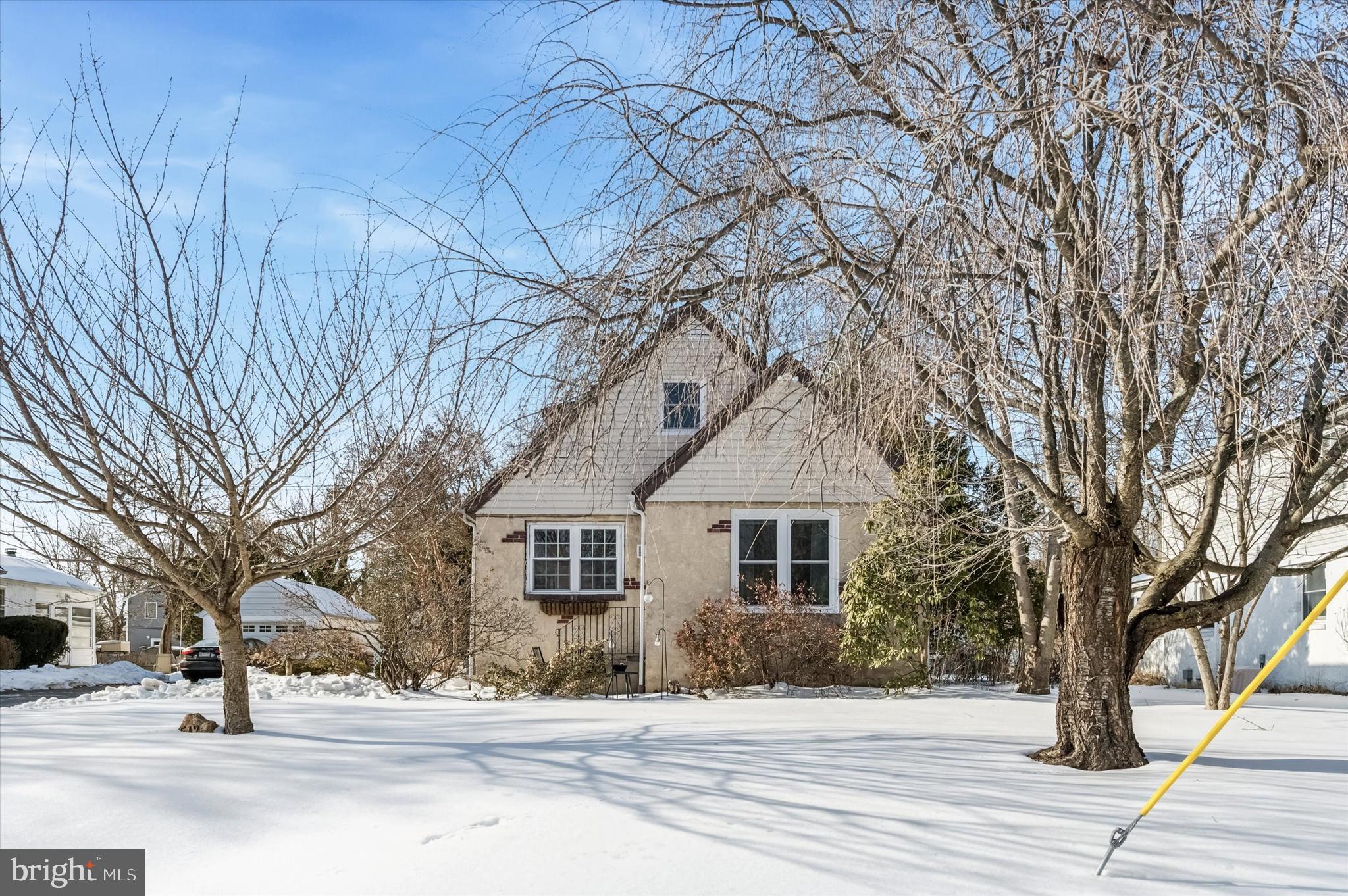 GARDEN CITY - Residential