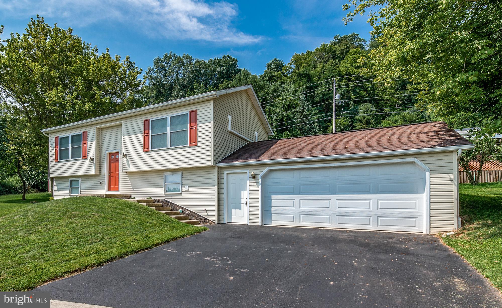 SUSQUEHANNA TRAILS - Residential