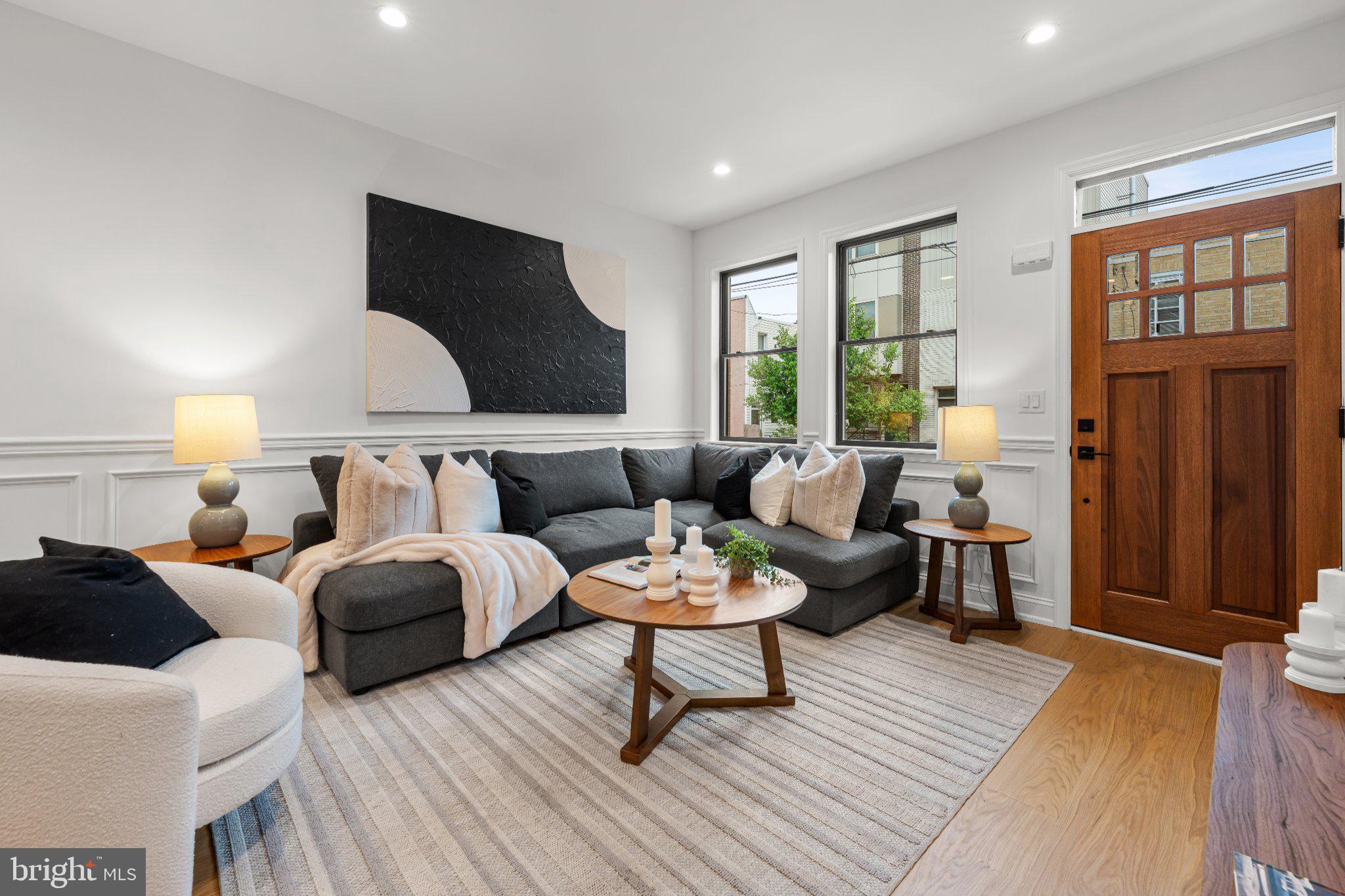 POINT BREEZE - Residential