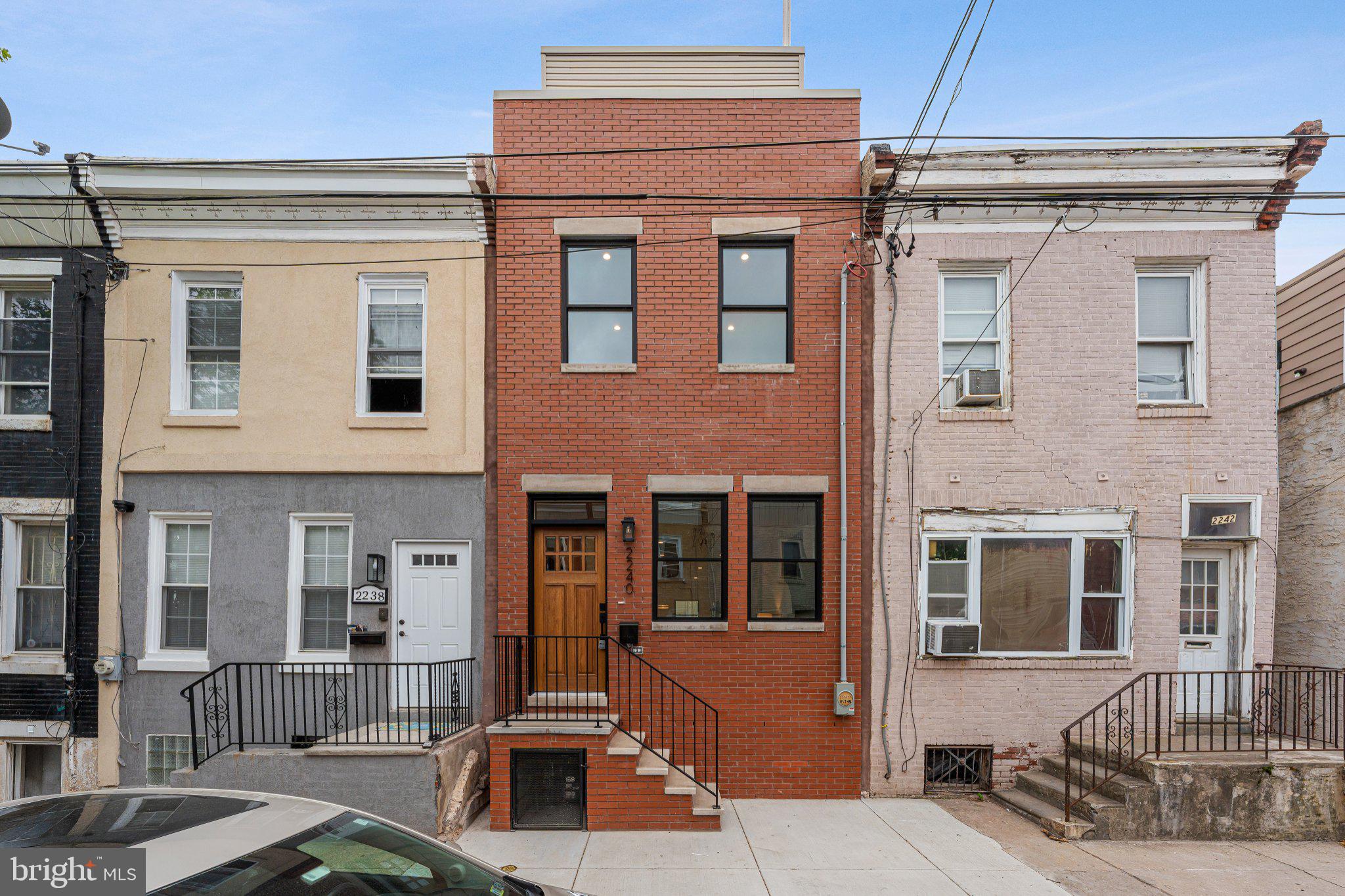 POINT BREEZE - Residential
