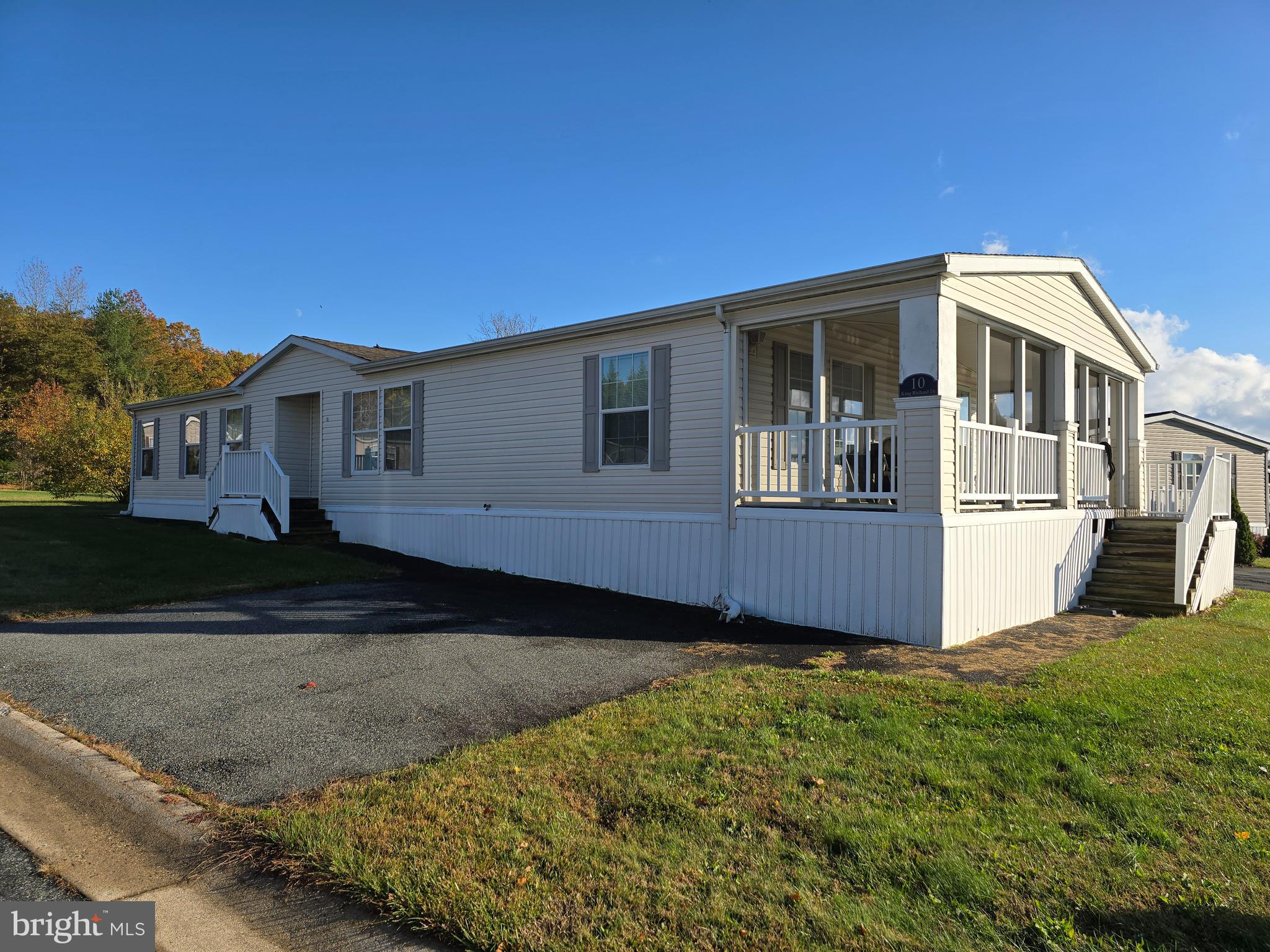 SHERWOOD FOREST - Residential