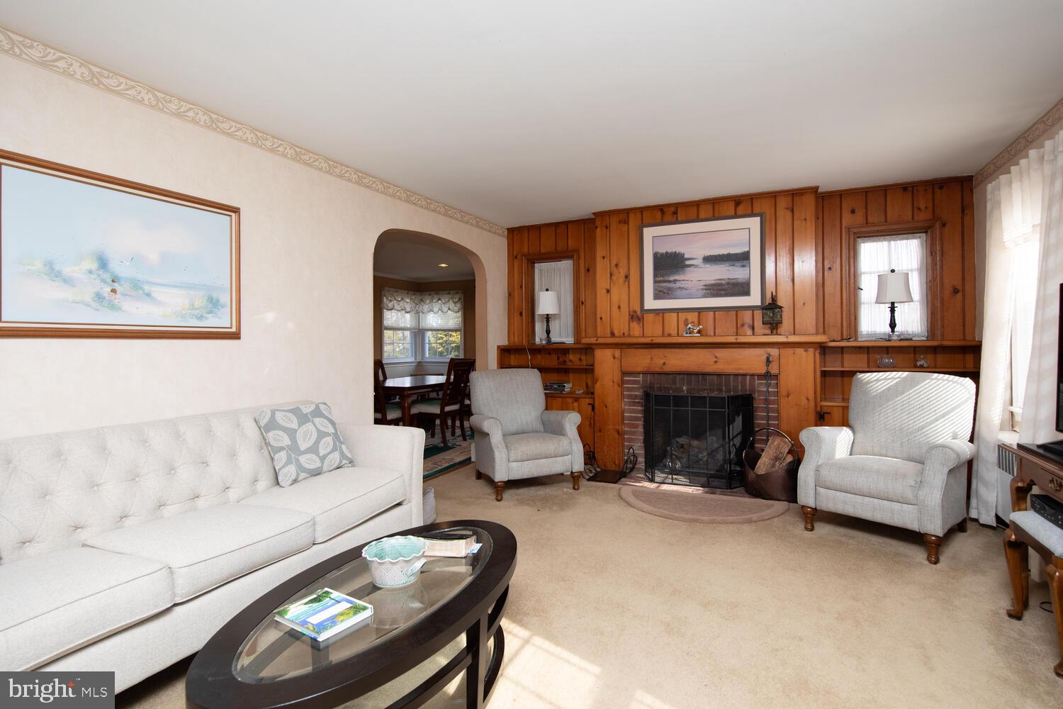 HUNTINGDON VALLEY - Residential