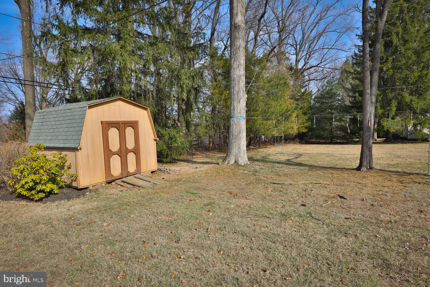 HUNTINGDON VALLEY - Residential