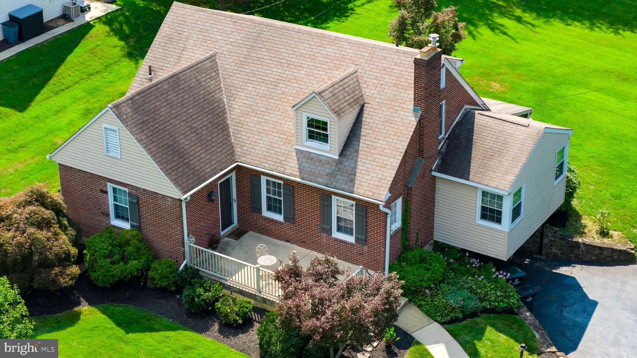 HUNTINGDON VALLEY - Residential