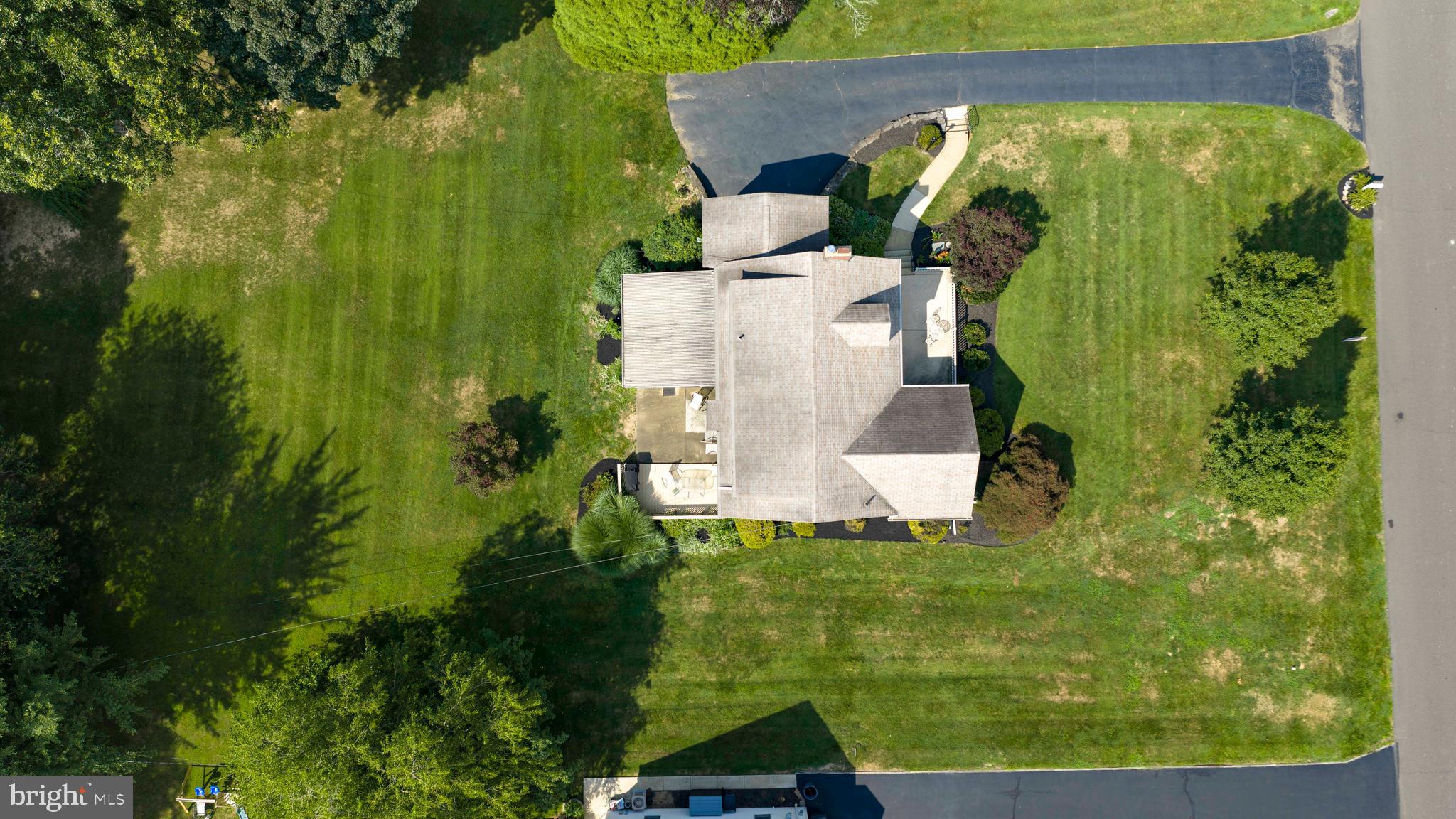 HUNTINGDON VALLEY - Residential