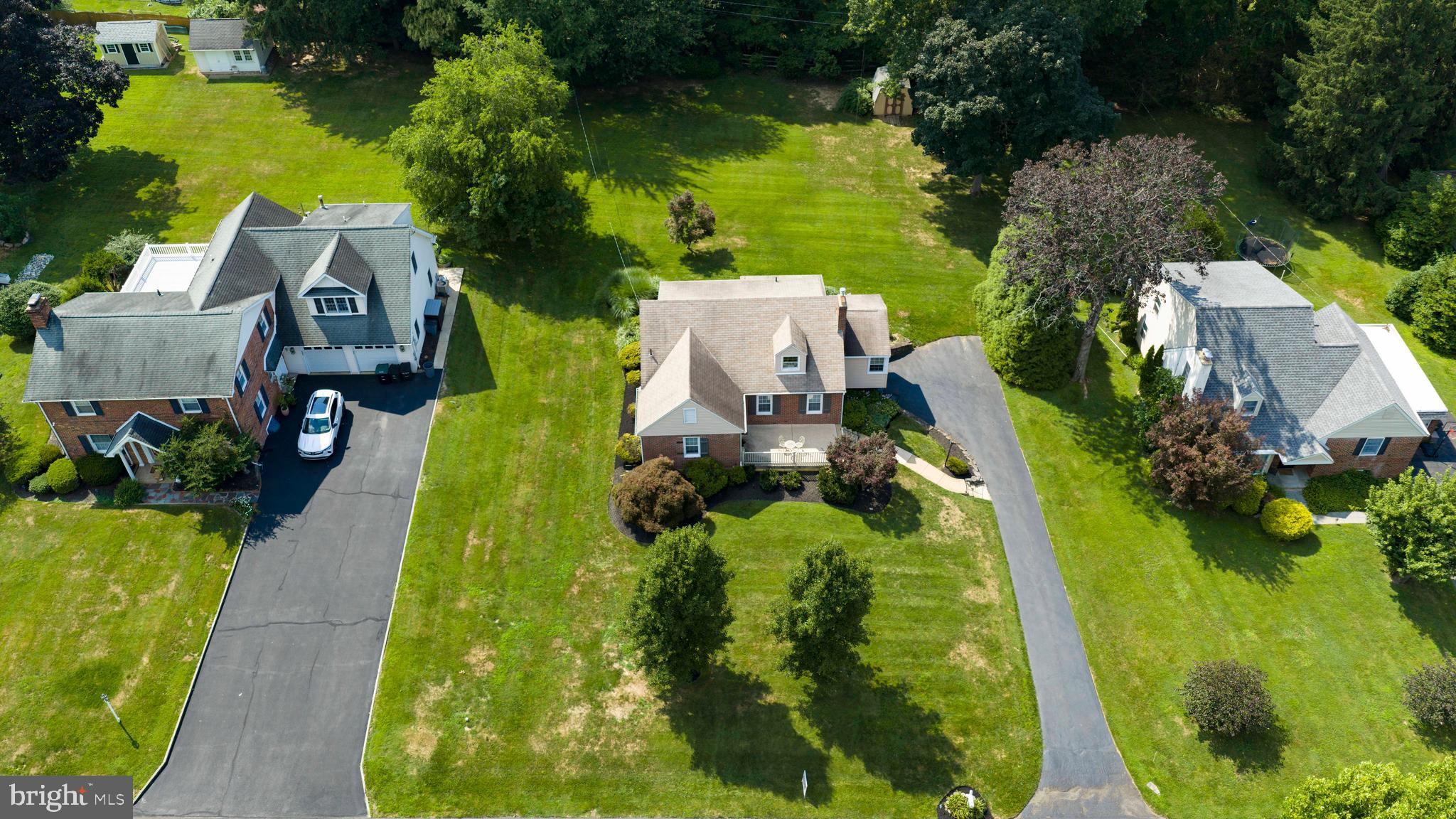 HUNTINGDON VALLEY - Residential