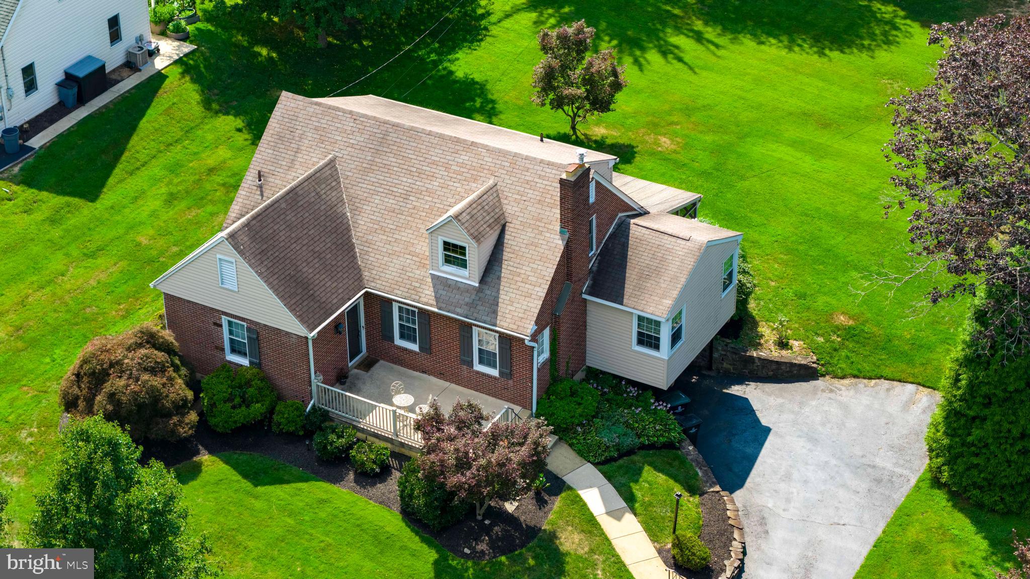 HUNTINGDON VALLEY - Residential