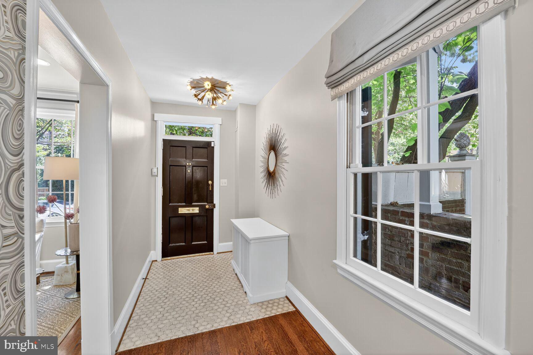 GEORGETOWN - Residential