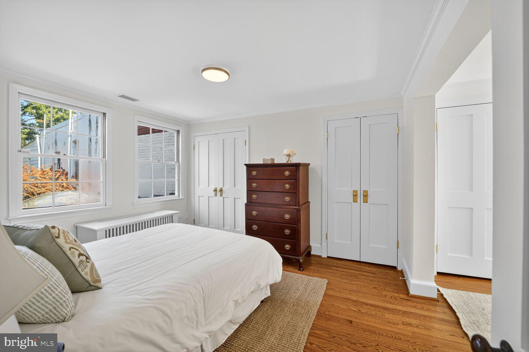 GEORGETOWN - Residential