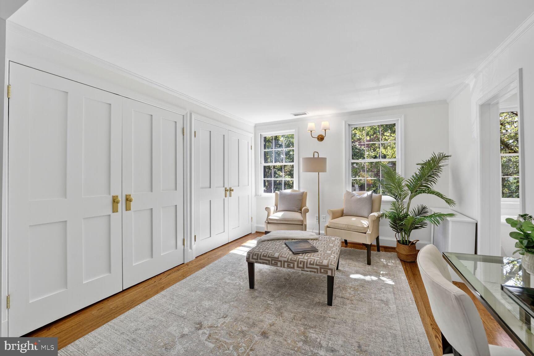 GEORGETOWN - Residential