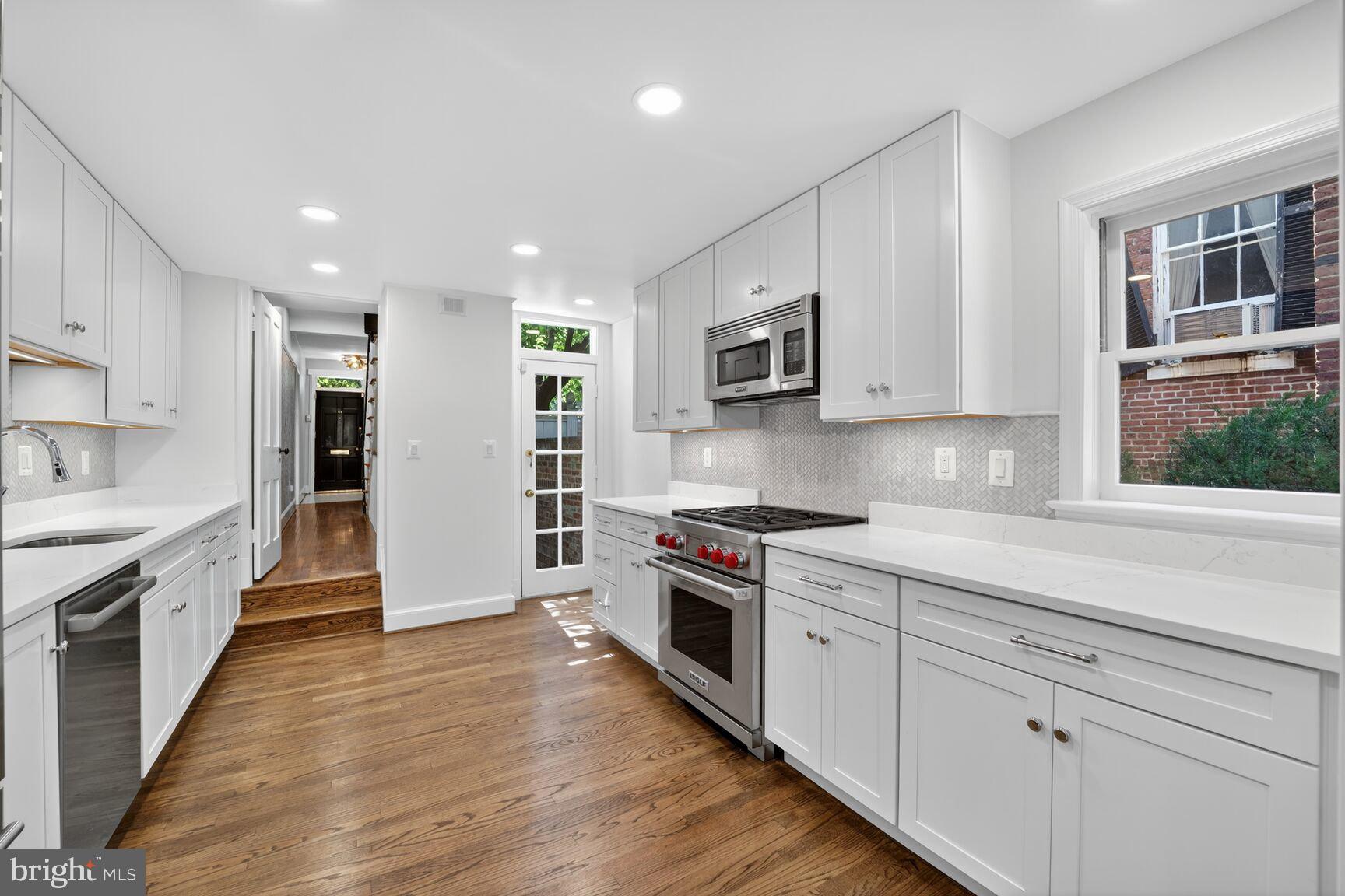 GEORGETOWN - Residential