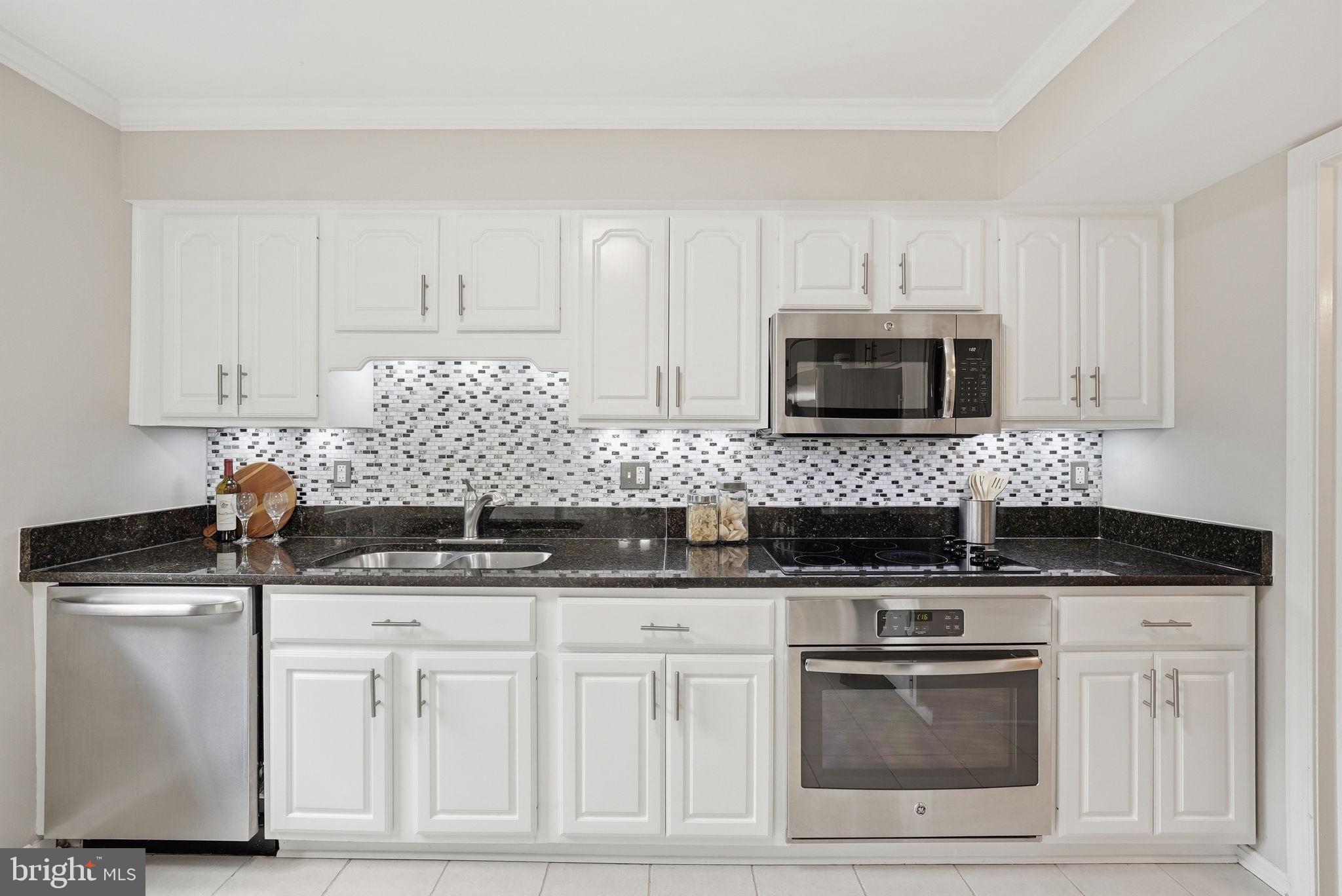 TREEBROOKE CONDOMINIUM - Residential