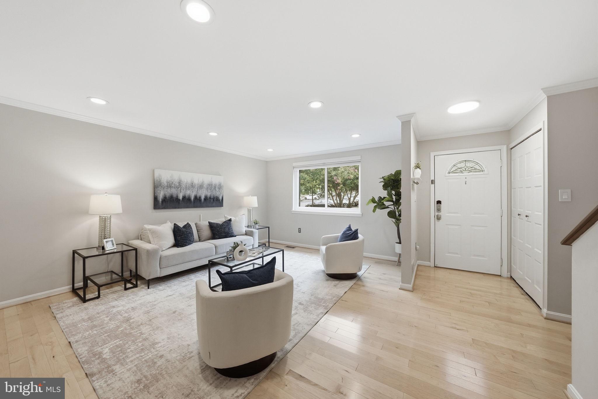 TREEBROOKE CONDOMINIUM - Residential