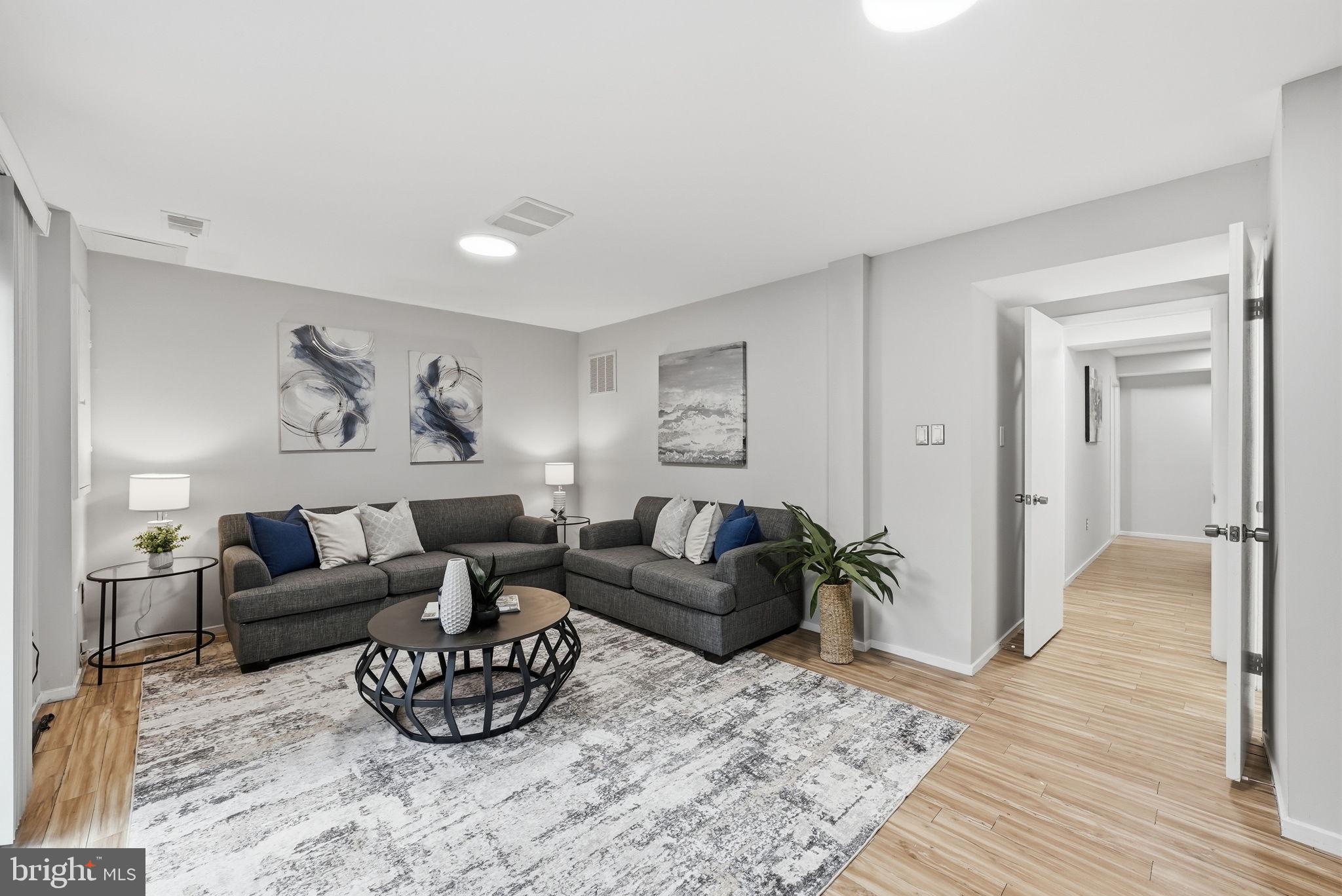 TREEBROOKE CONDOMINIUM - Residential