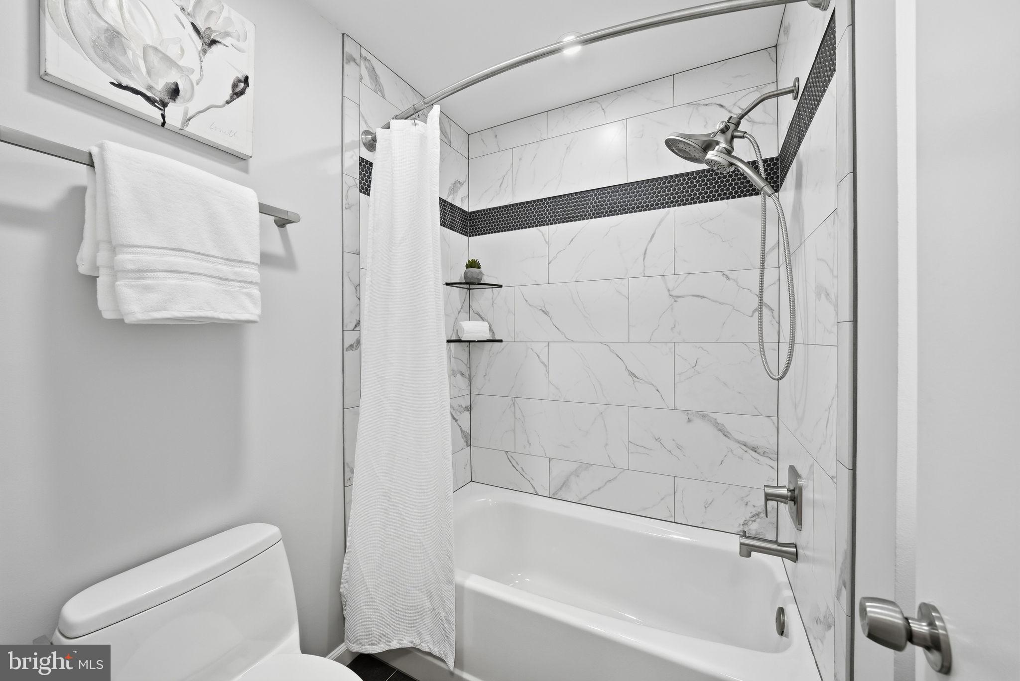 TREEBROOKE CONDOMINIUM - Residential