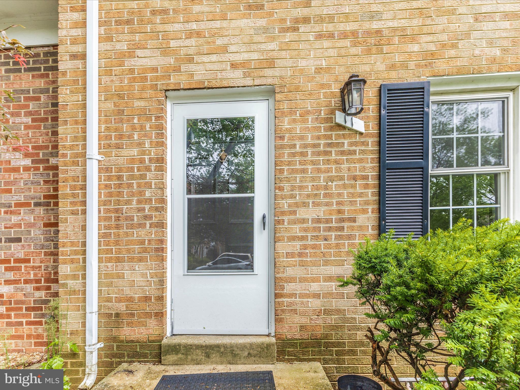 ROCKSHIRE TOWNHOMES - Residential