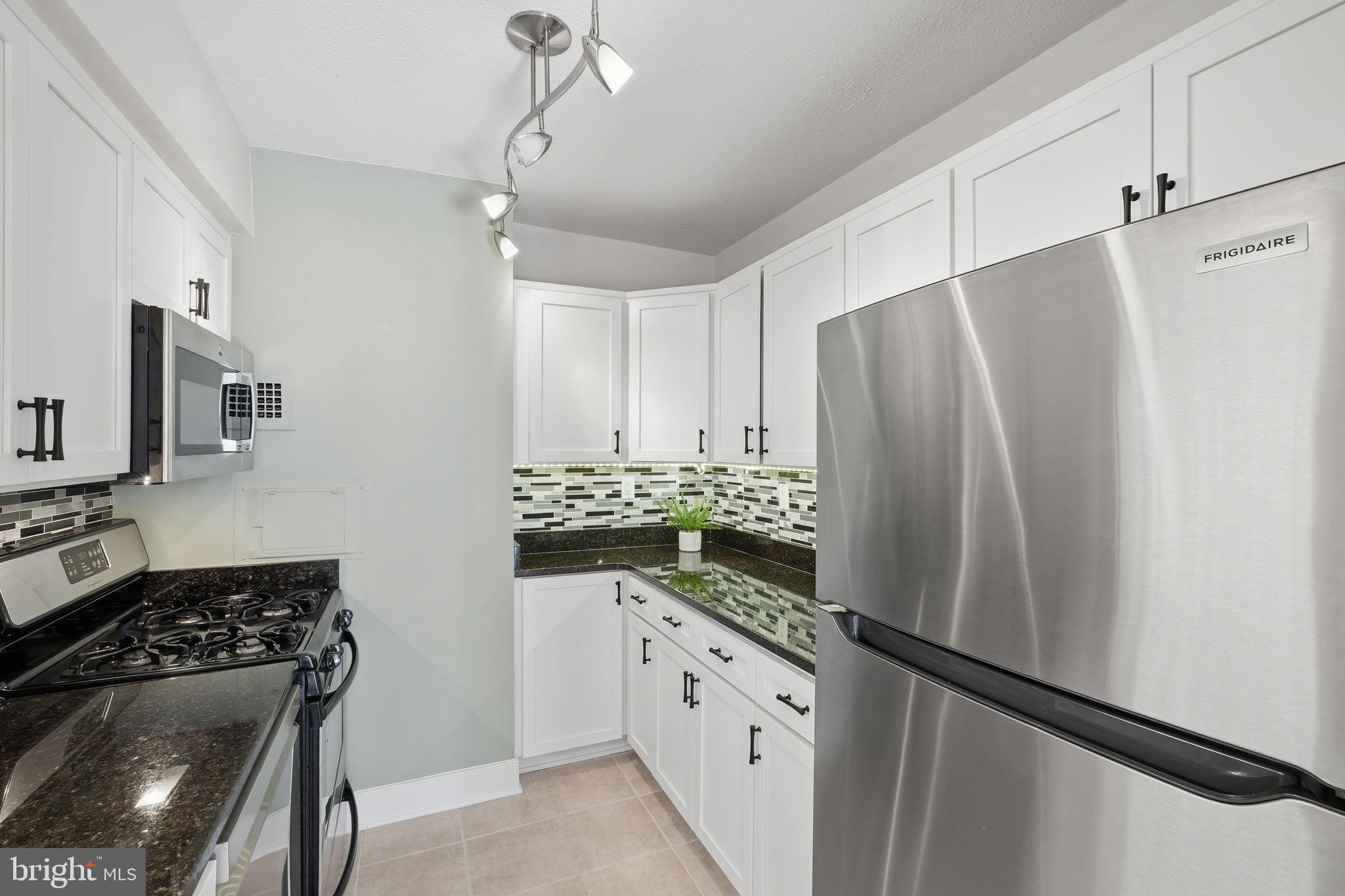MICA AT SILVER SPRING METRO - Residential