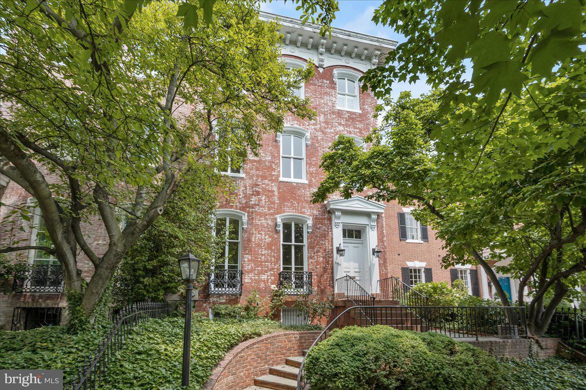 GEORGETOWN - Residential