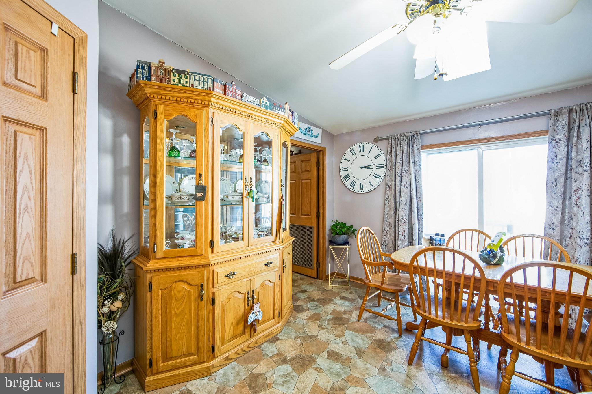 WILLOW RUN - Residential