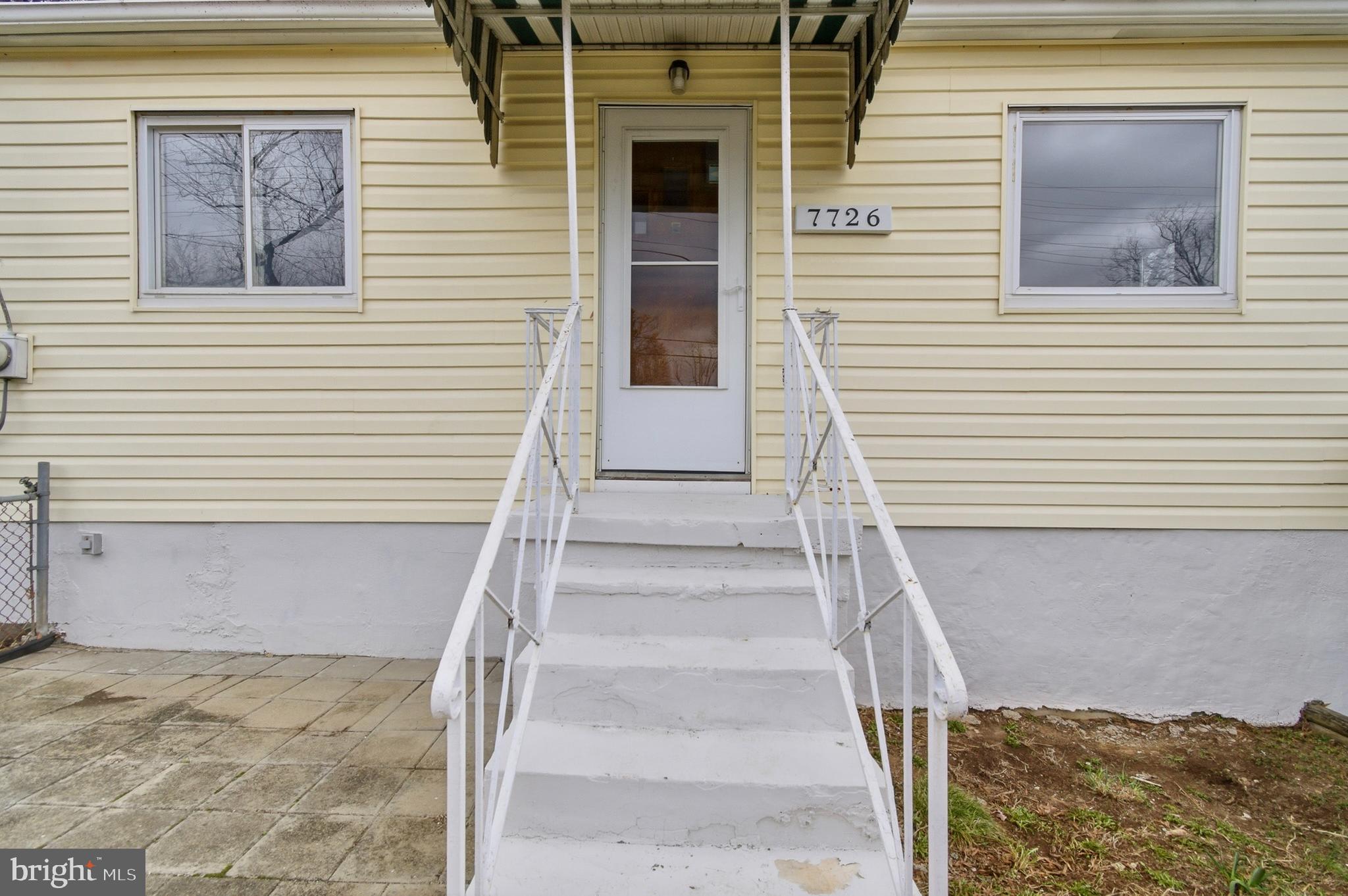 WEST LANHAM HILLS - Residential